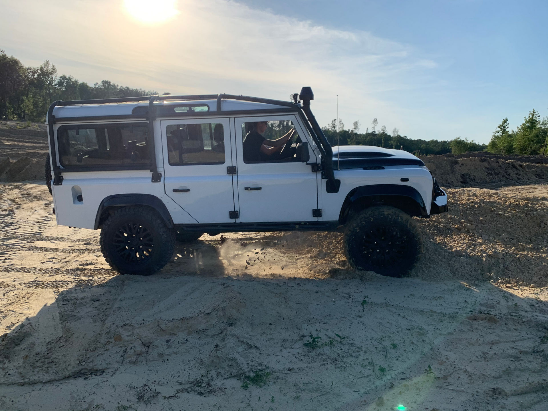 Osprey’s Classic Land Rover Defender Restomod Costs Nearly As Much As Four New Defender 110s