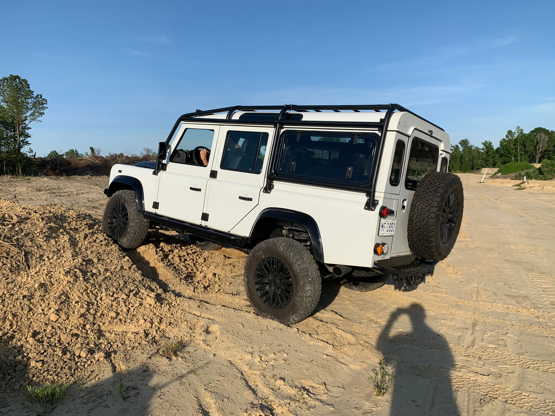 Osprey’s Classic Land Rover Defender Restomod Costs Nearly As Much As Four New Defender 110s