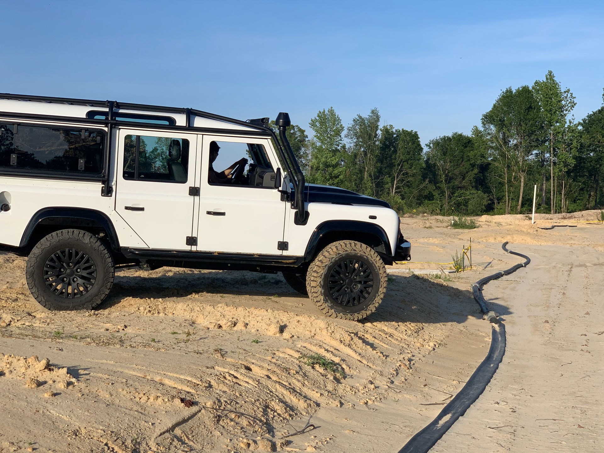 Osprey’s Classic Land Rover Defender Restomod Costs Nearly As Much As Four New Defender 110s