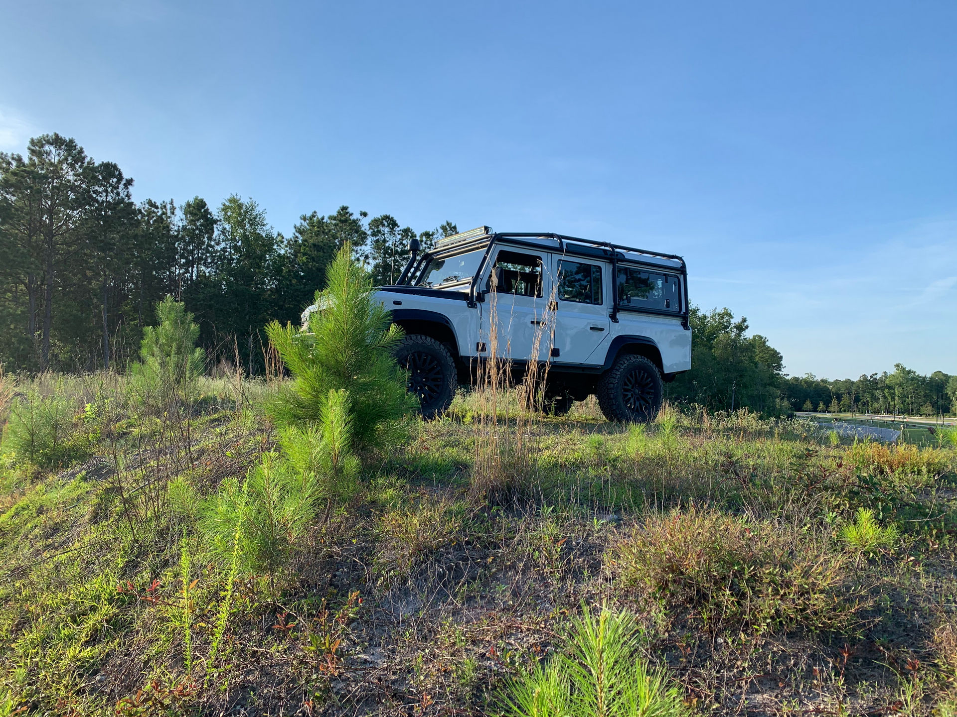 Osprey’s Classic Land Rover Defender Restomod Costs Nearly As Much As Four New Defender 110s