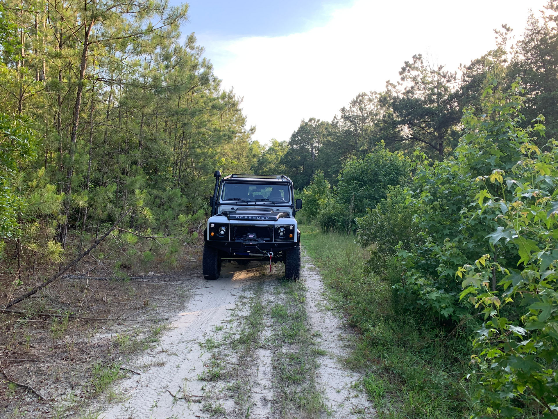 Osprey’s Classic Land Rover Defender Restomod Costs Nearly As Much As Four New Defender 110s