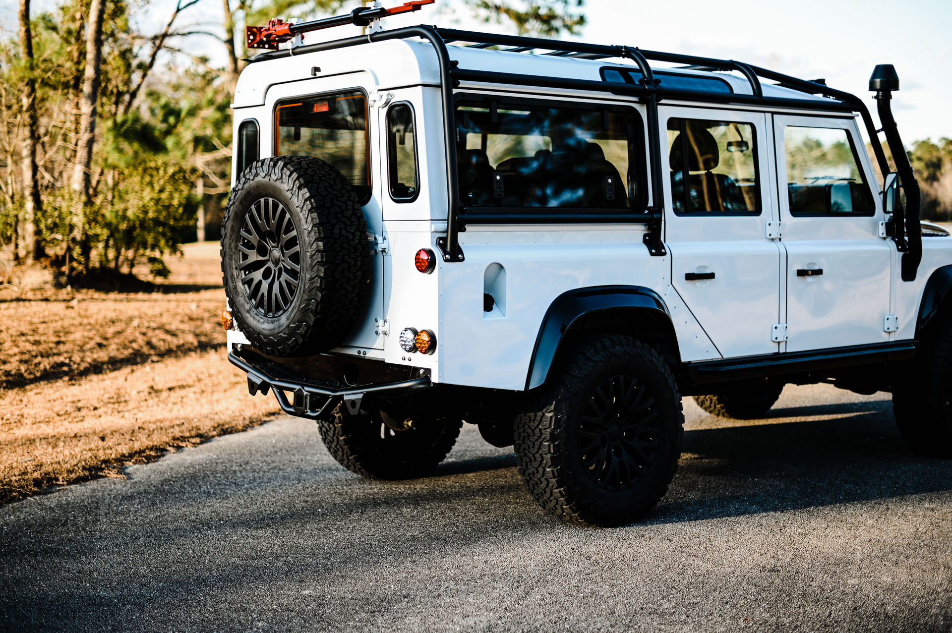 Osprey’s Classic Land Rover Defender Restomod Costs Nearly As Much As Four New Defender 110s