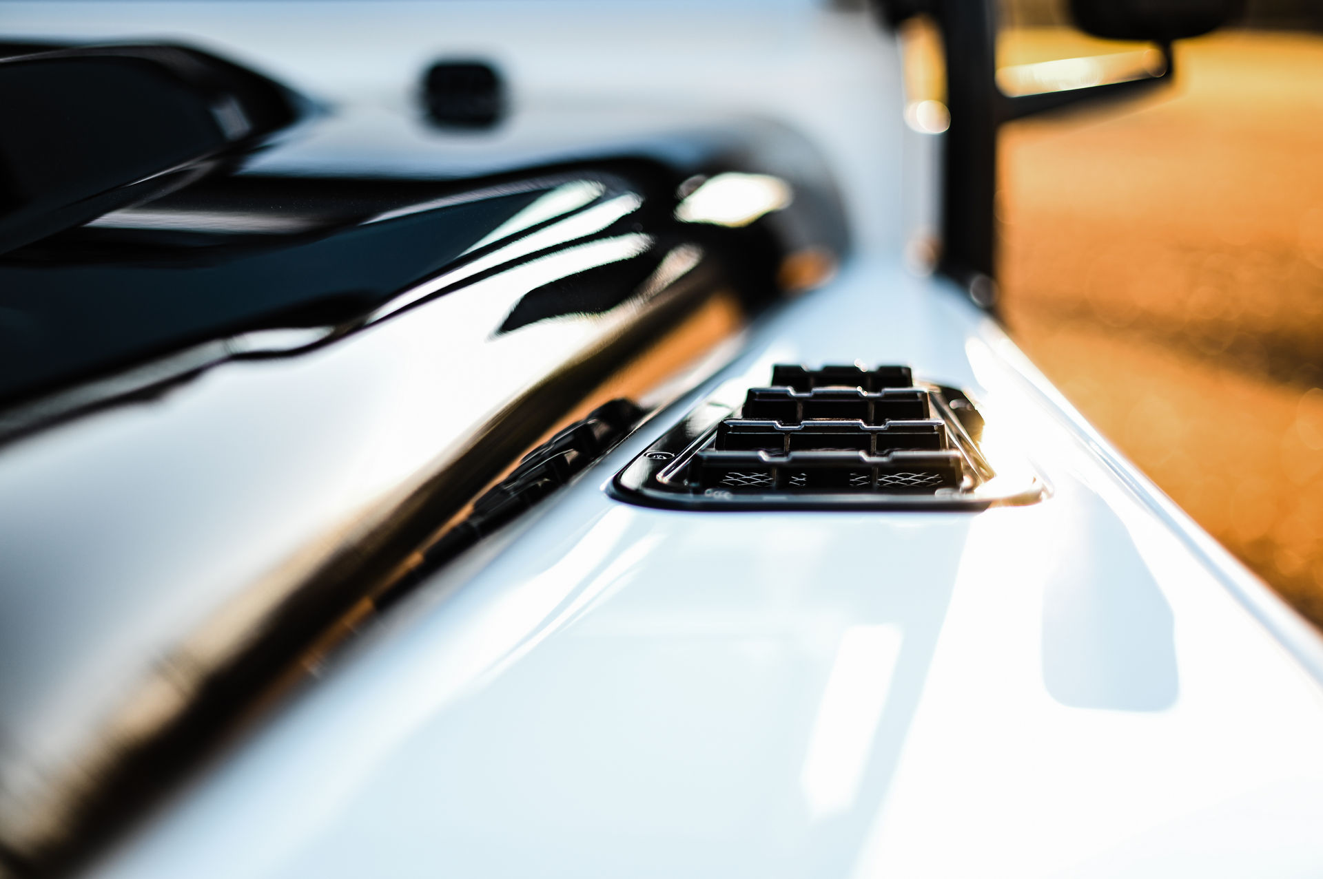 Osprey’s Classic Land Rover Defender Restomod Costs Nearly As Much As Four New Defender 110s