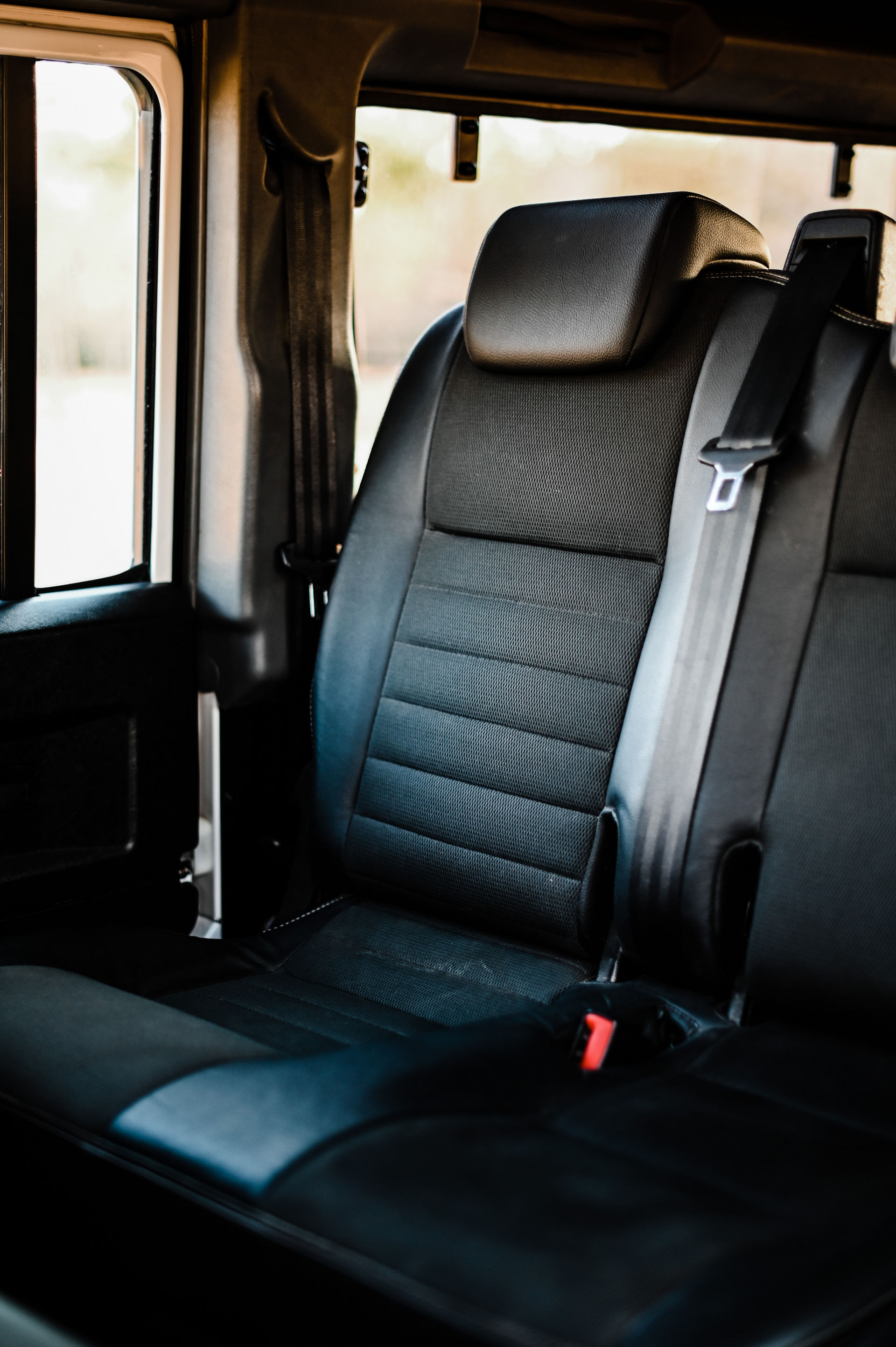 Osprey’s Classic Land Rover Defender Restomod Costs Nearly As Much As Four New Defender 110s