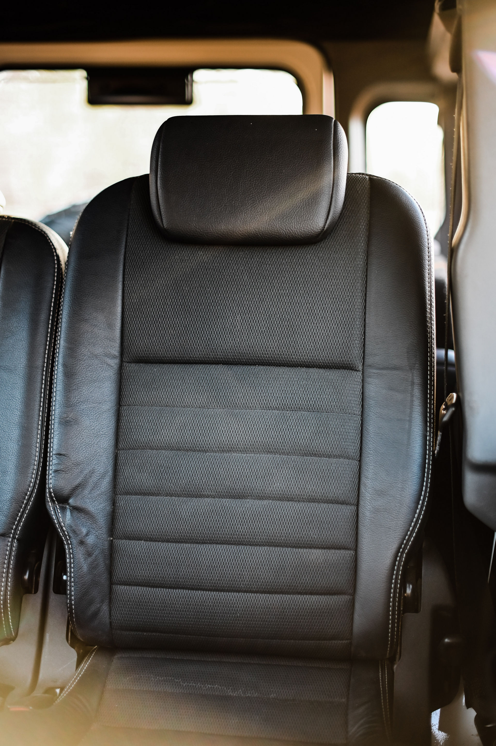 Osprey’s Classic Land Rover Defender Restomod Costs Nearly As Much As Four New Defender 110s