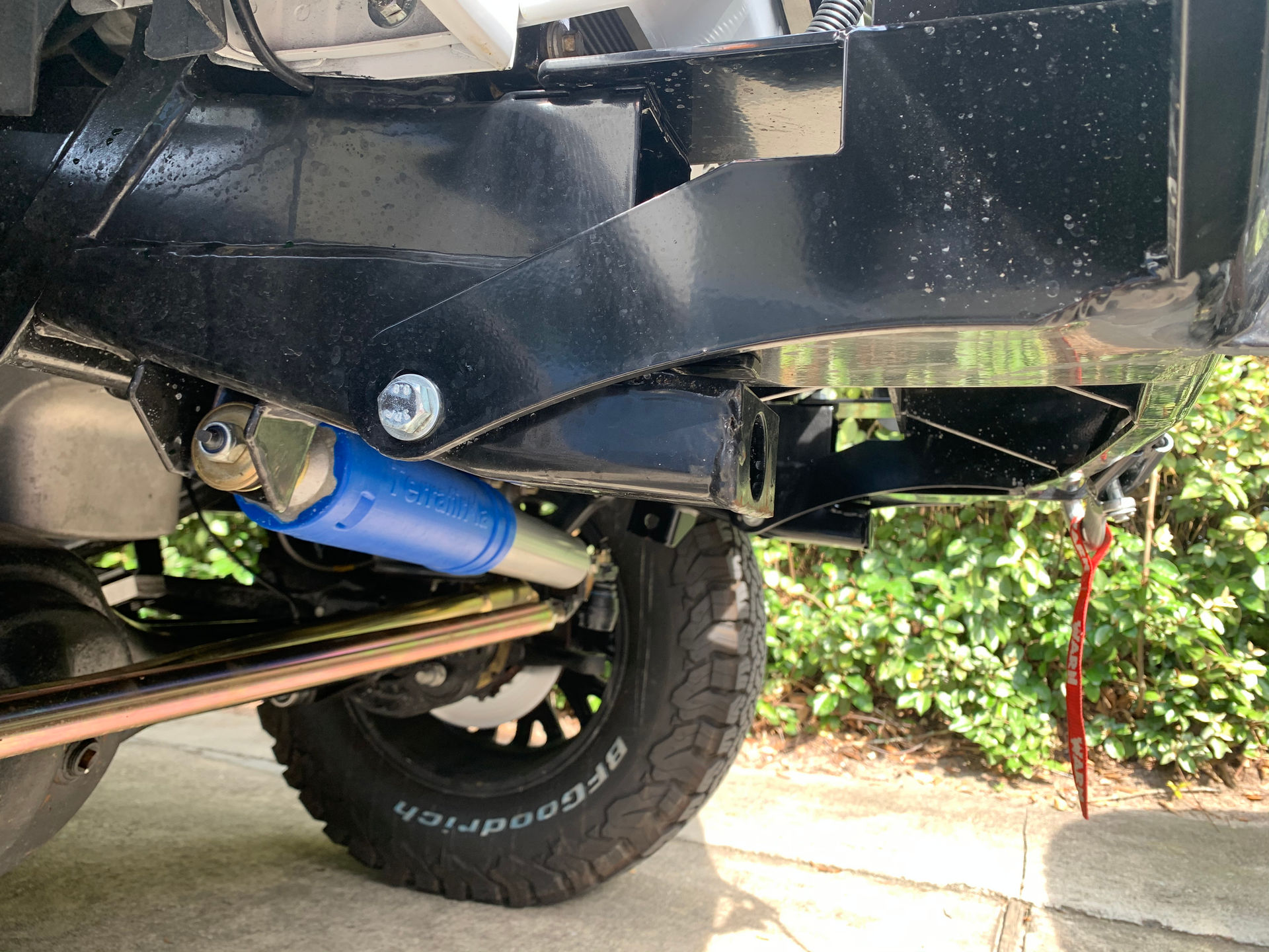 Osprey’s Classic Land Rover Defender Restomod Costs Nearly As Much As Four New Defender 110s