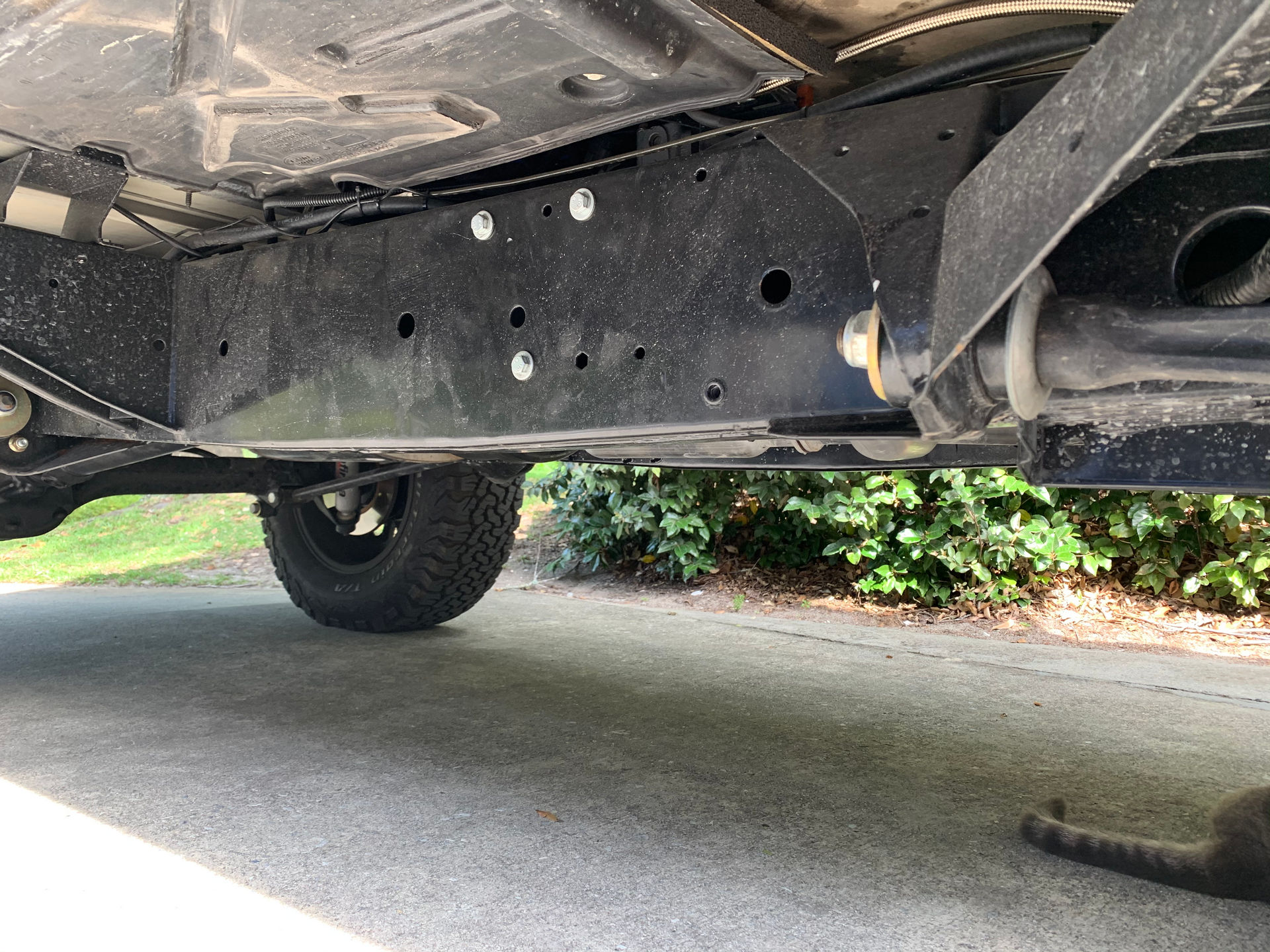 Osprey’s Classic Land Rover Defender Restomod Costs Nearly As Much As Four New Defender 110s