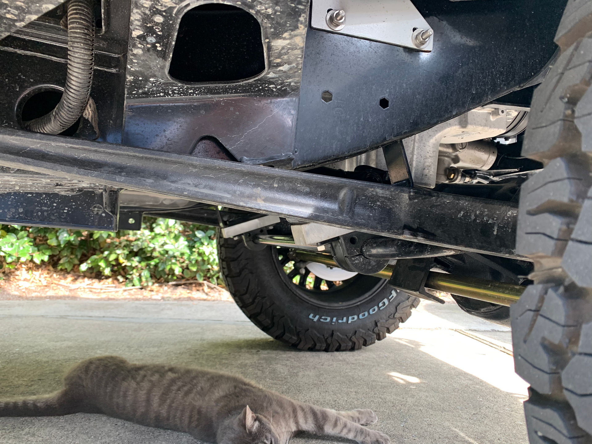 Osprey’s Classic Land Rover Defender Restomod Costs Nearly As Much As Four New Defender 110s