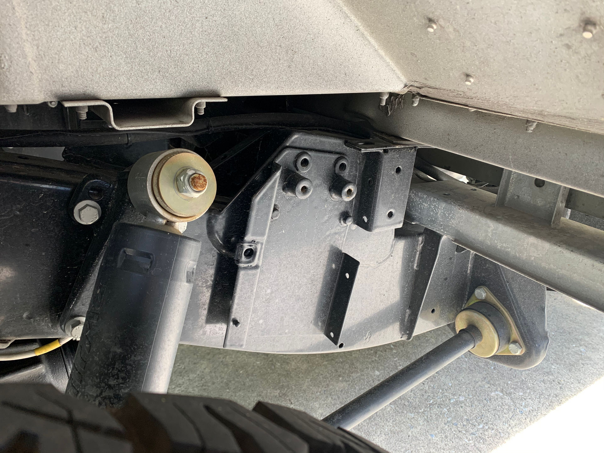 Osprey’s Classic Land Rover Defender Restomod Costs Nearly As Much As Four New Defender 110s