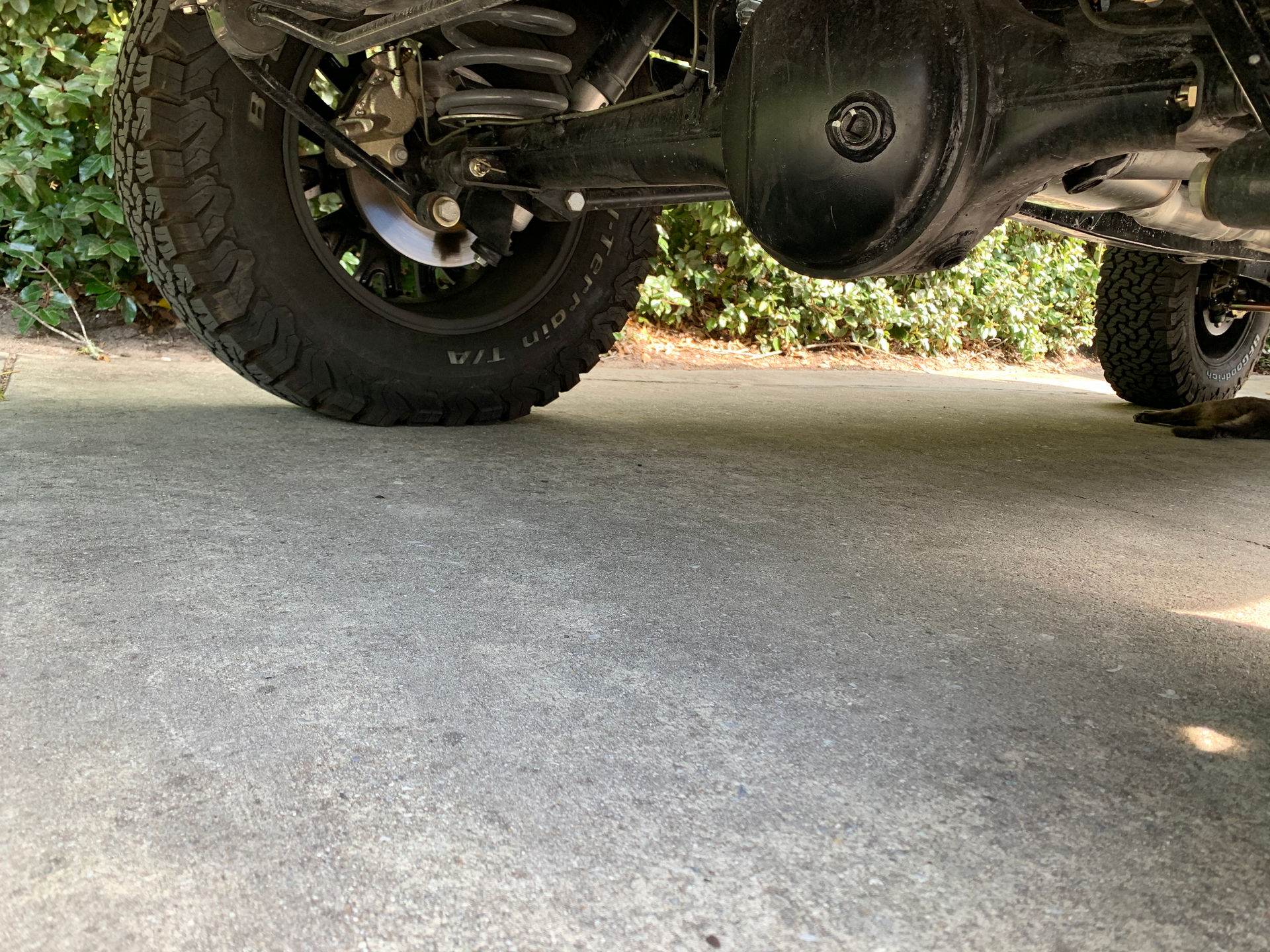 Osprey’s Classic Land Rover Defender Restomod Costs Nearly As Much As Four New Defender 110s