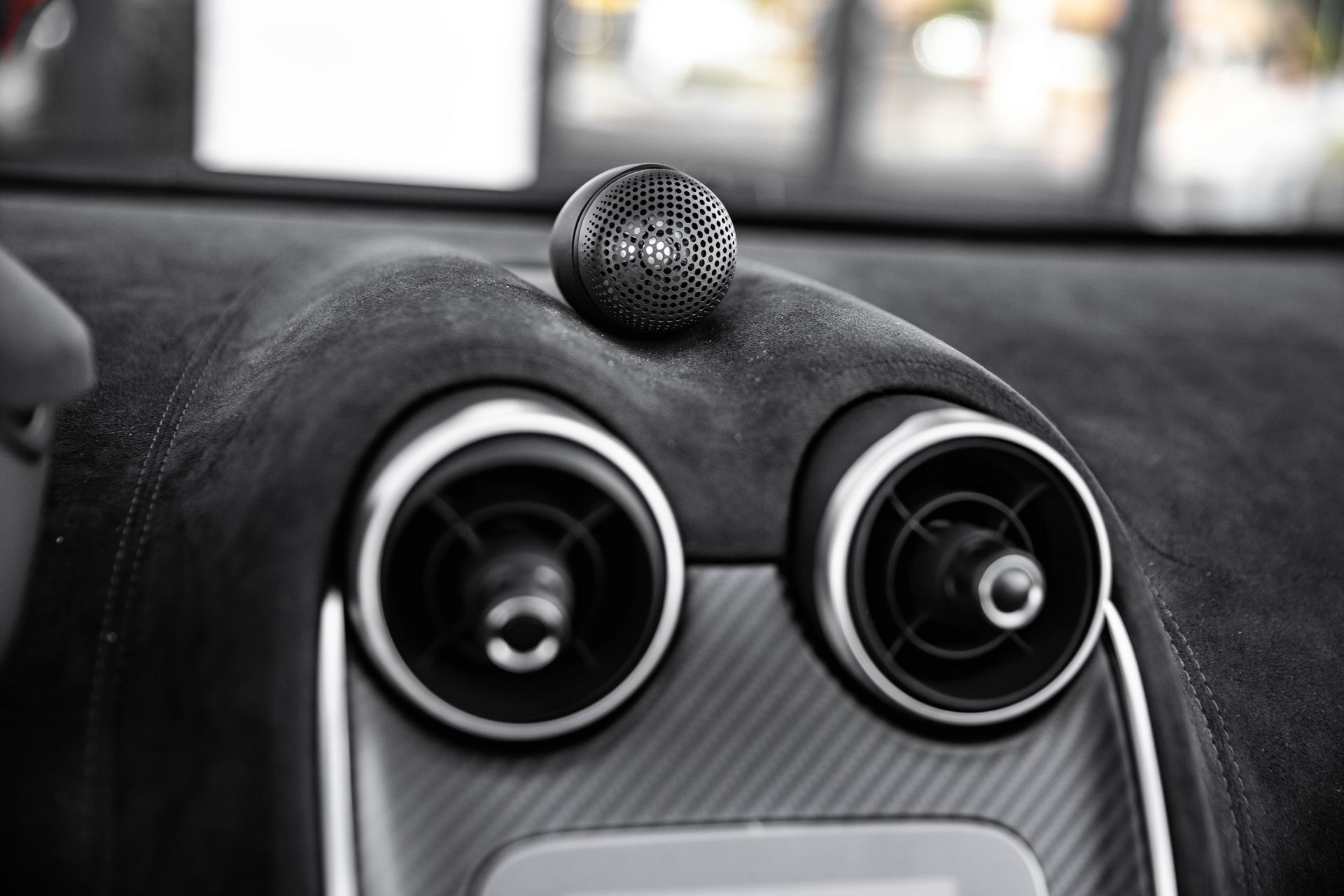 McLaren 600LT Spider Segestria Borealis Will Tangle You In Its Web