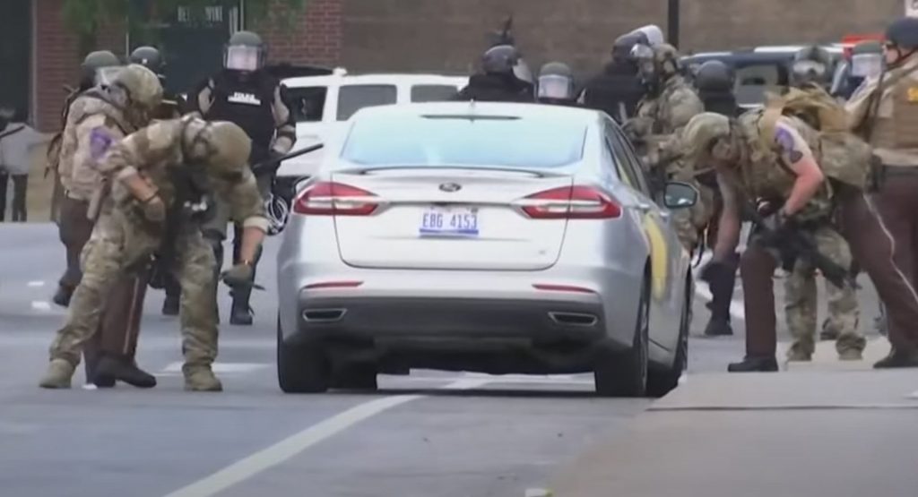 Authorities In Minneapolis Filmed Slashing Tires On Multiple Vehicles