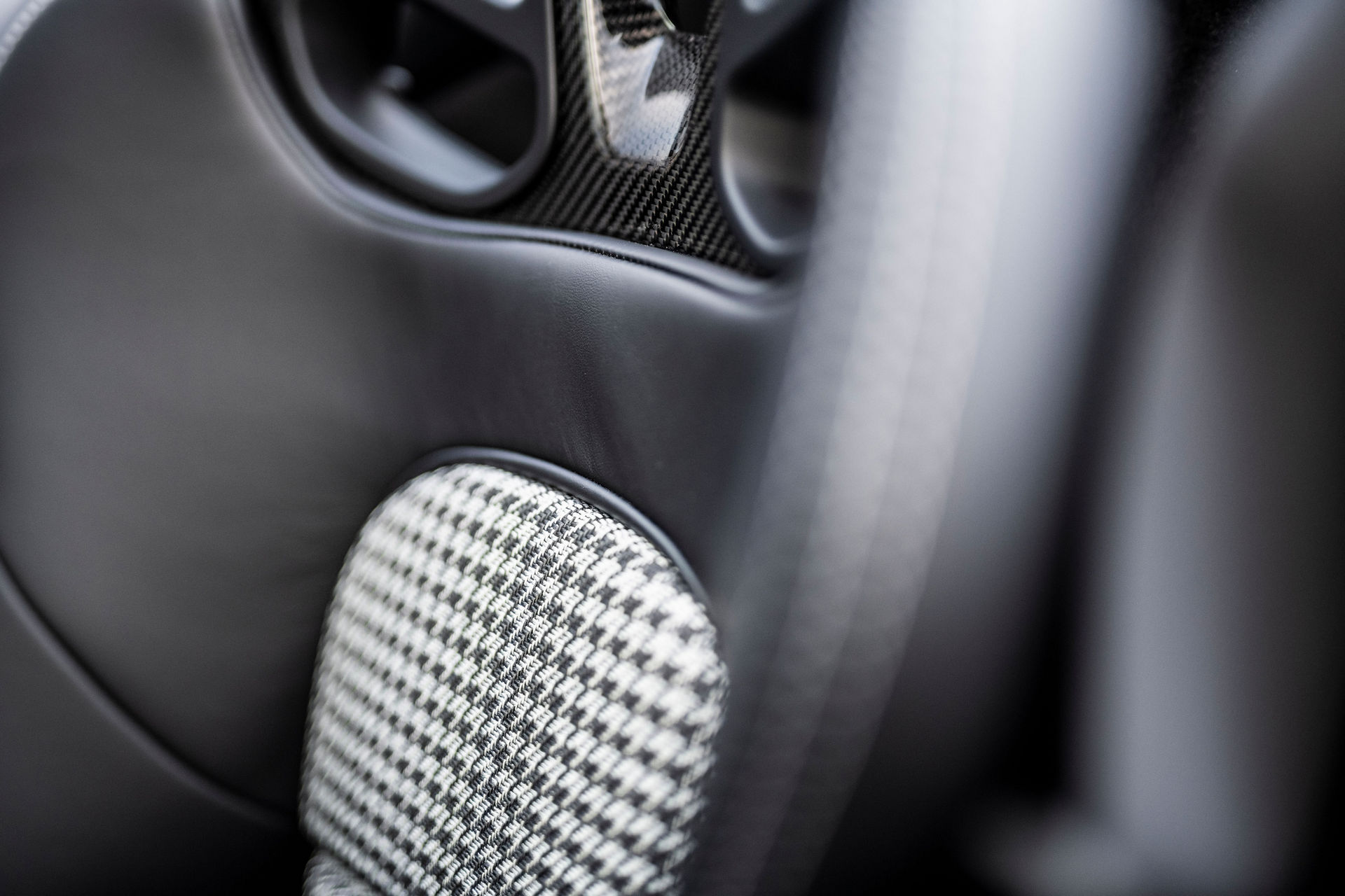 Will This 991-Gen Porsche 911 Speedster Get Your Heart Pumping?