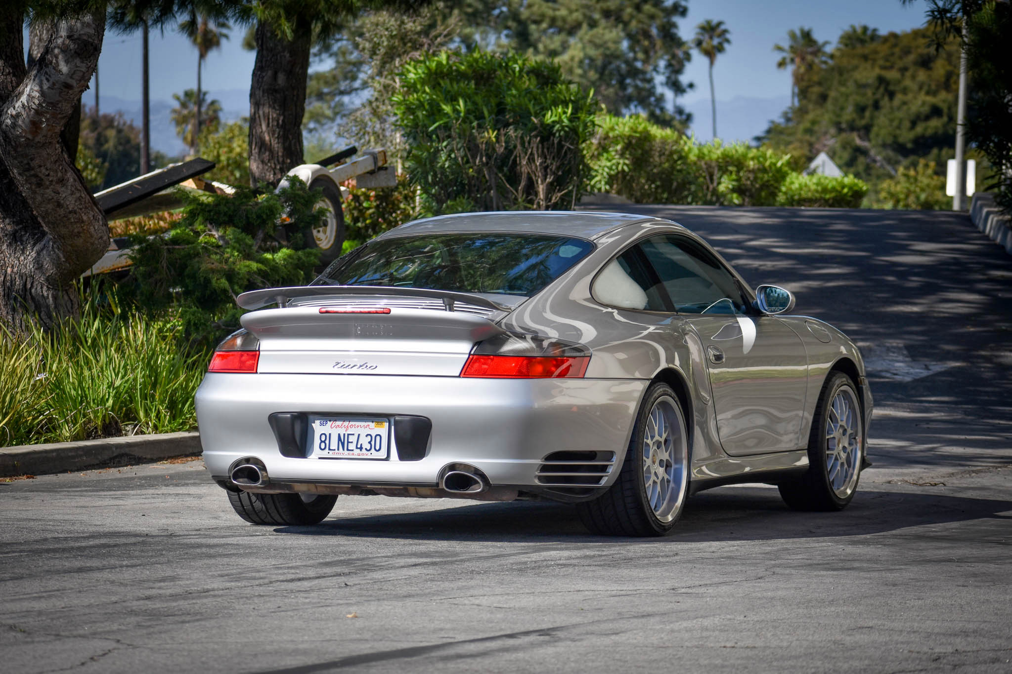 Remember When The Porsche 911 Turbo Was Sold With A Six-Speed Manual?