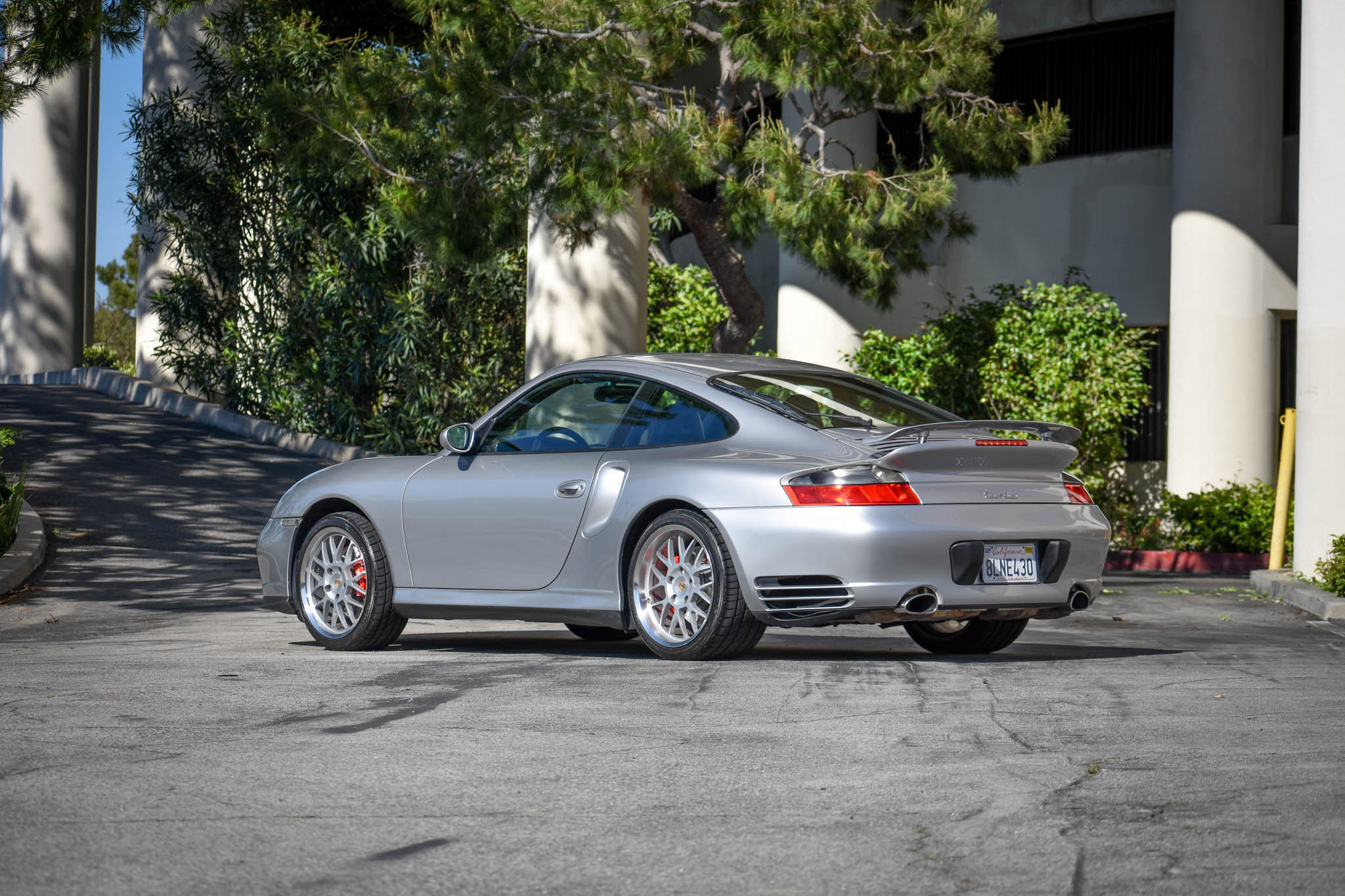 Remember When The Porsche 911 Turbo Was Sold With A Six-Speed Manual?