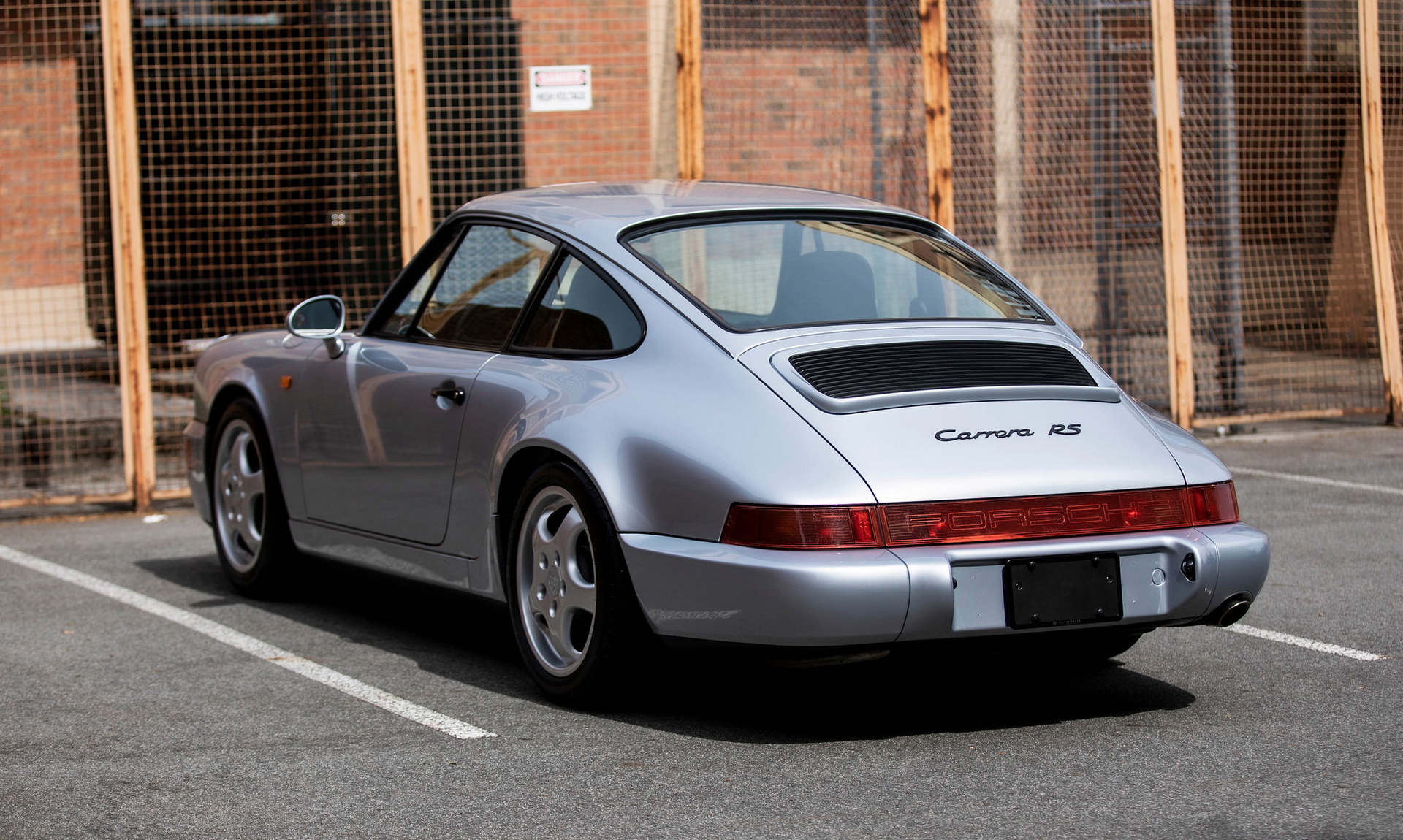 1992 Porsche 911 Carrera RS Is As Pure As Air-Cooled Unicorns Go