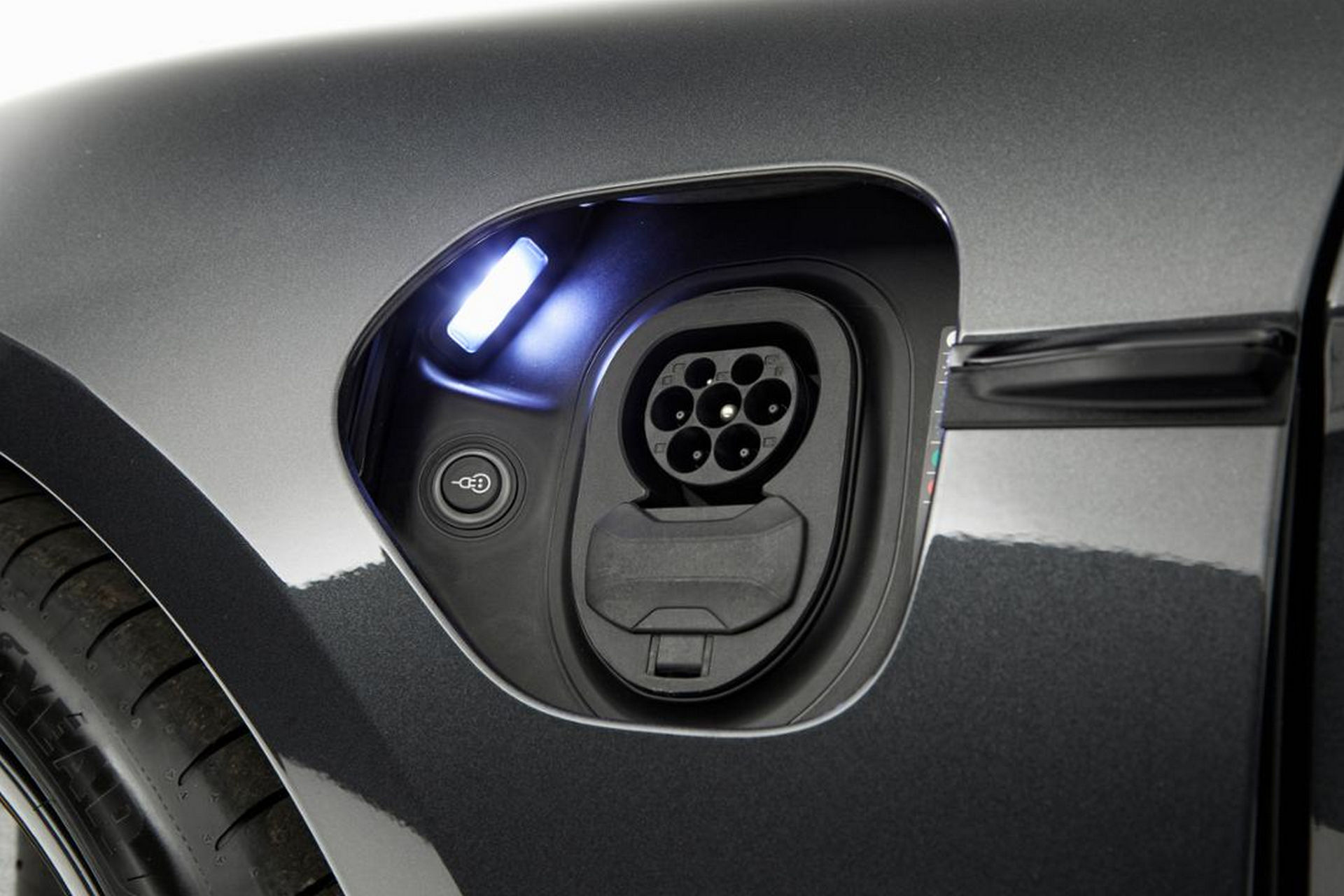 Porsche Taycan Lands In Australia, Priced From A$191,000 To A$339,100