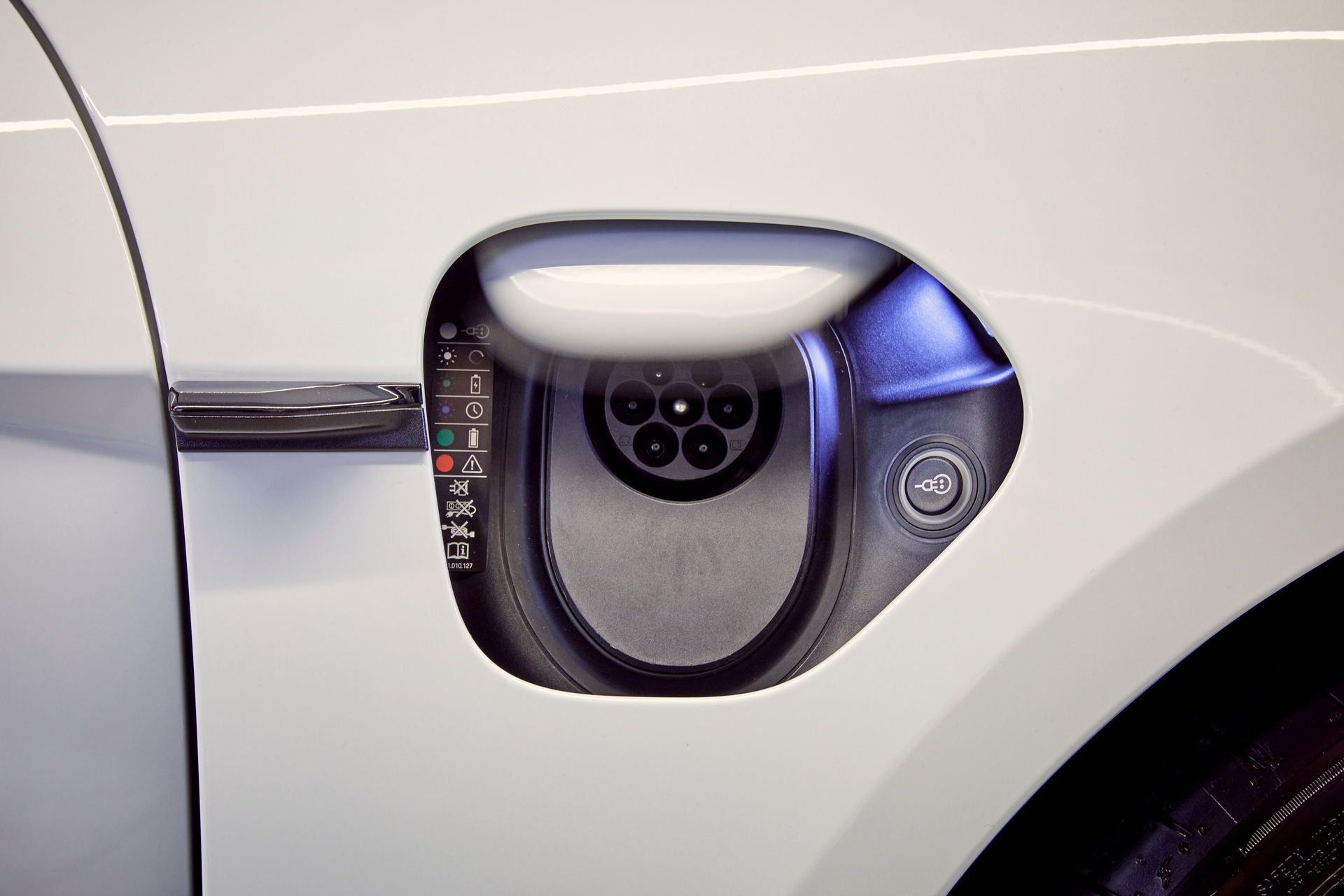 Porsche Taycan Lands In Australia, Priced From A$191,000 To A$339,100