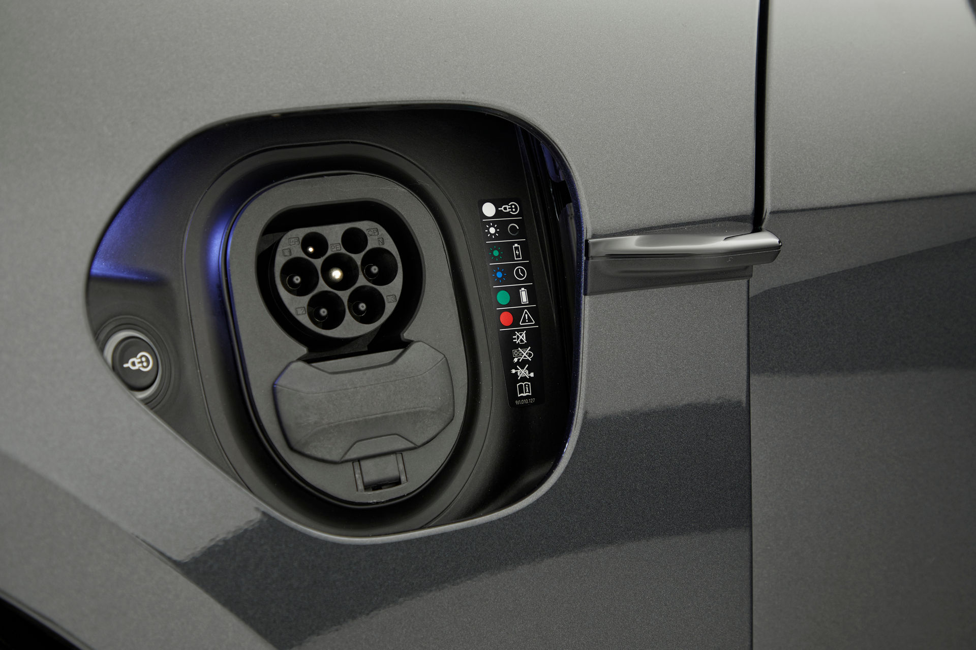 Porsche Taycan Lands In Australia, Priced From A$191,000 To A$339,100