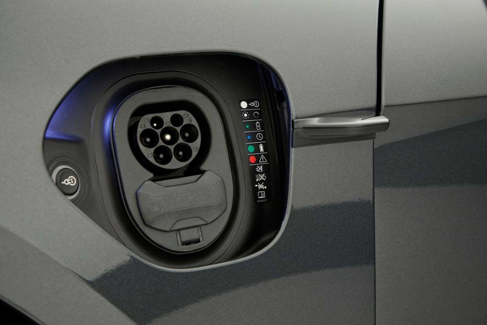 Porsche Taycan Lands In Australia, Priced From A$191,000 To A$339,100