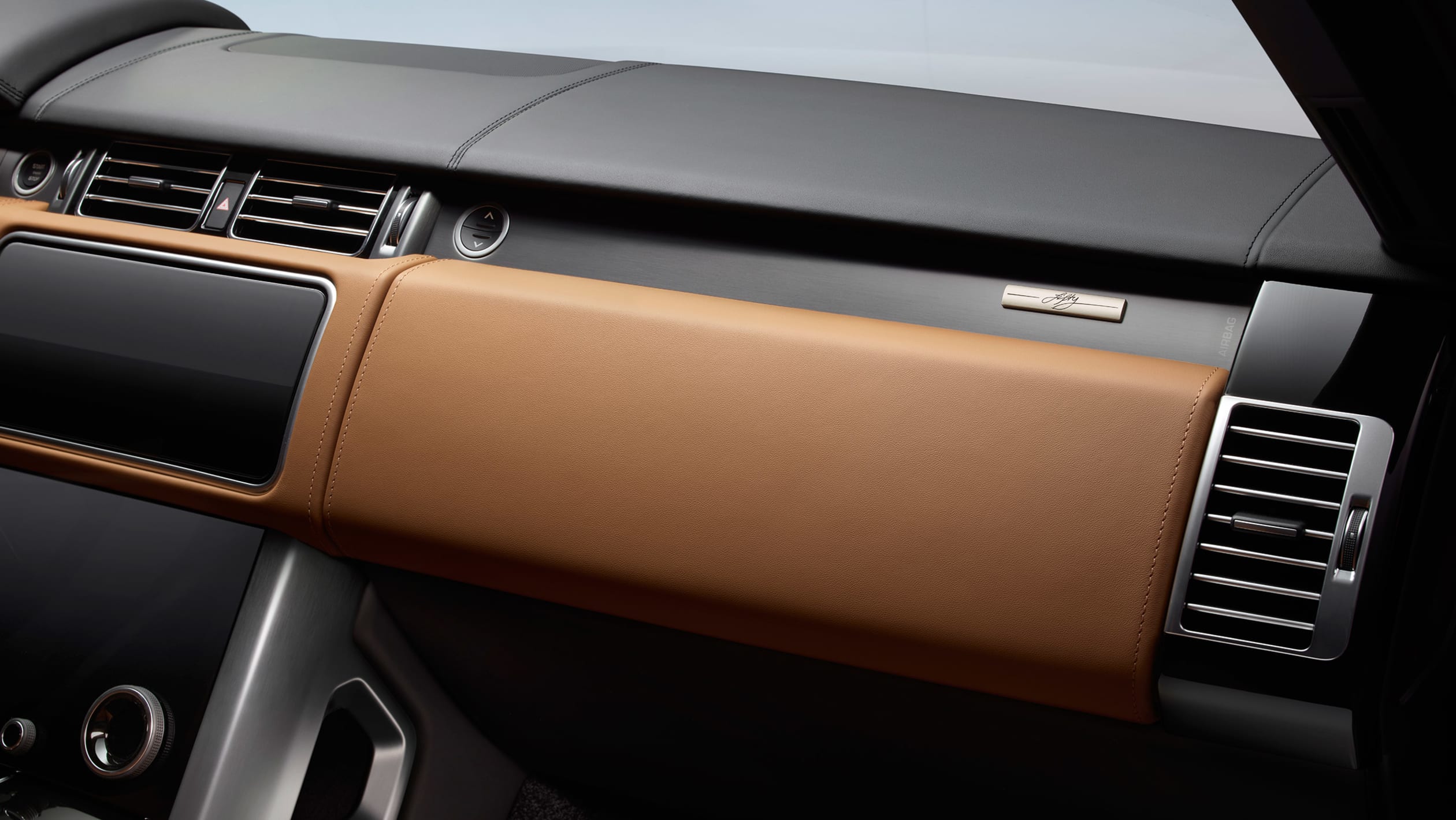 Special Edition 2021 Range Rover “Fifty” Celebrates SUV’s 50th Anniversary