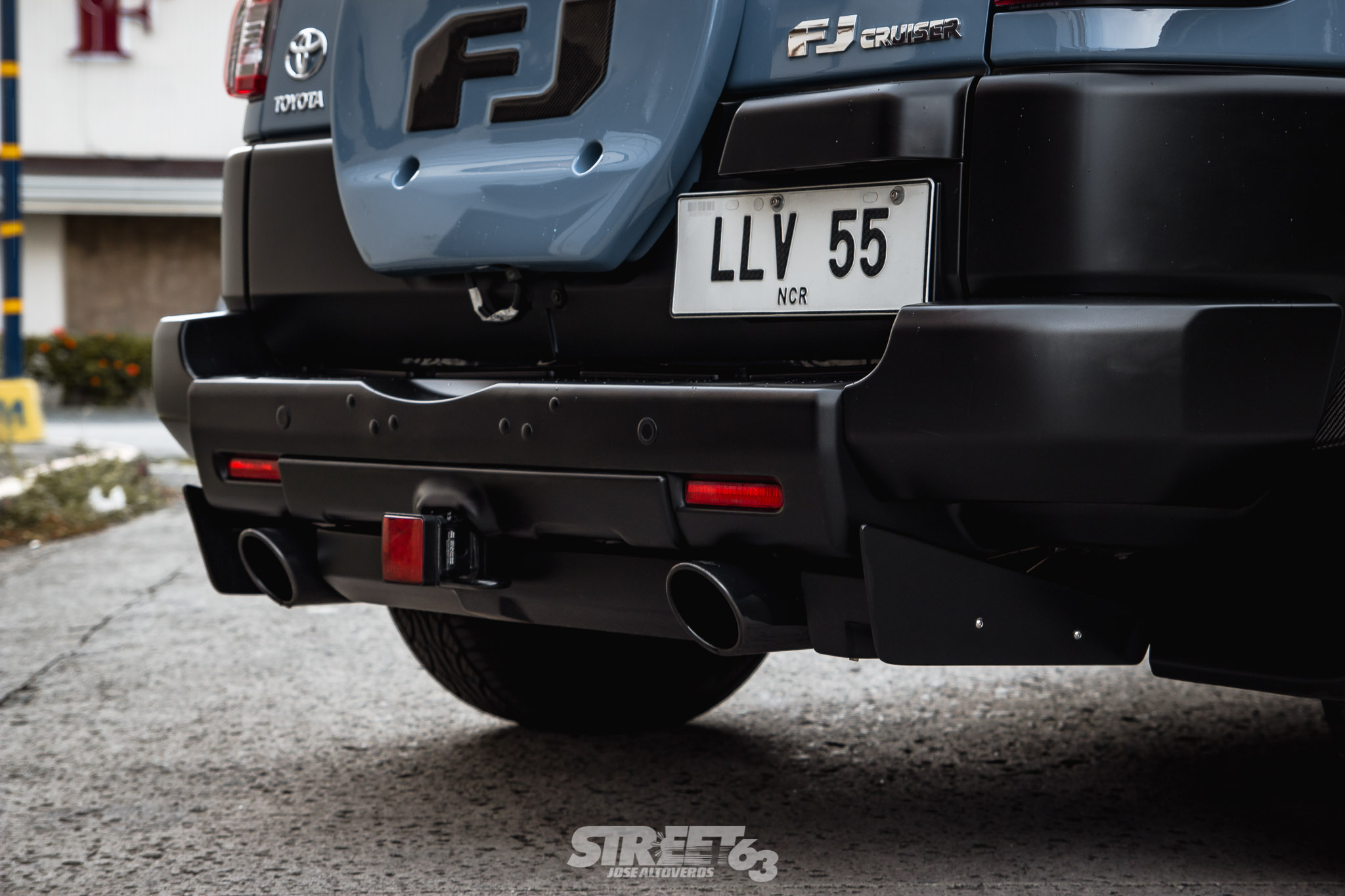 Custom Toyota FJ Cruiser Would Rather Stick To The Tarmac