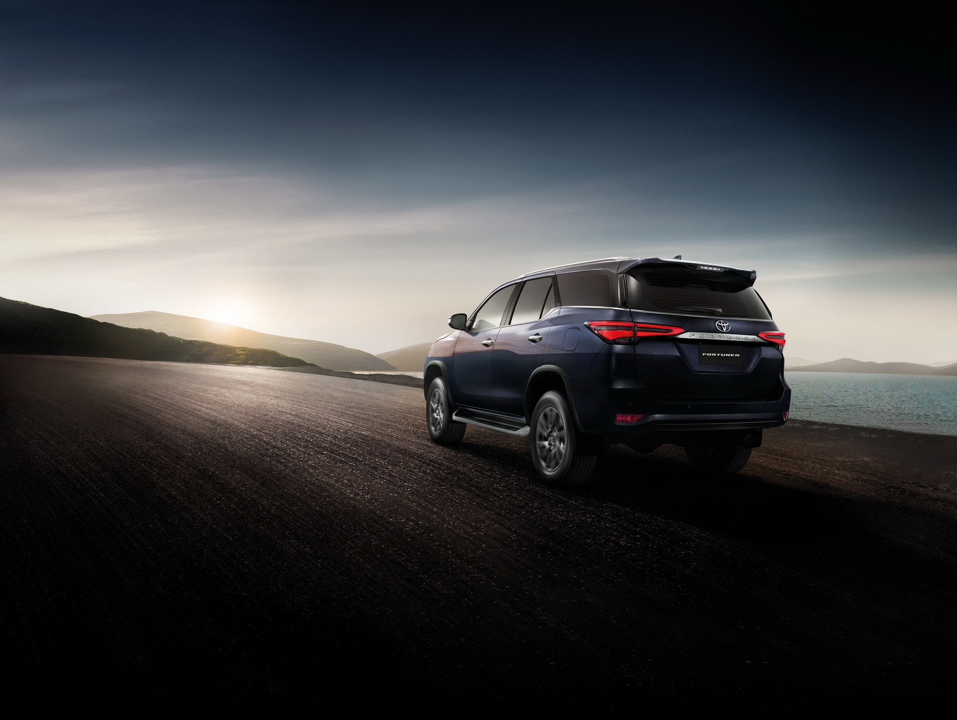 2021 Toyota Fortuner: Hilux’s 7-Seater SUV Sibling Gets A Facelift Too