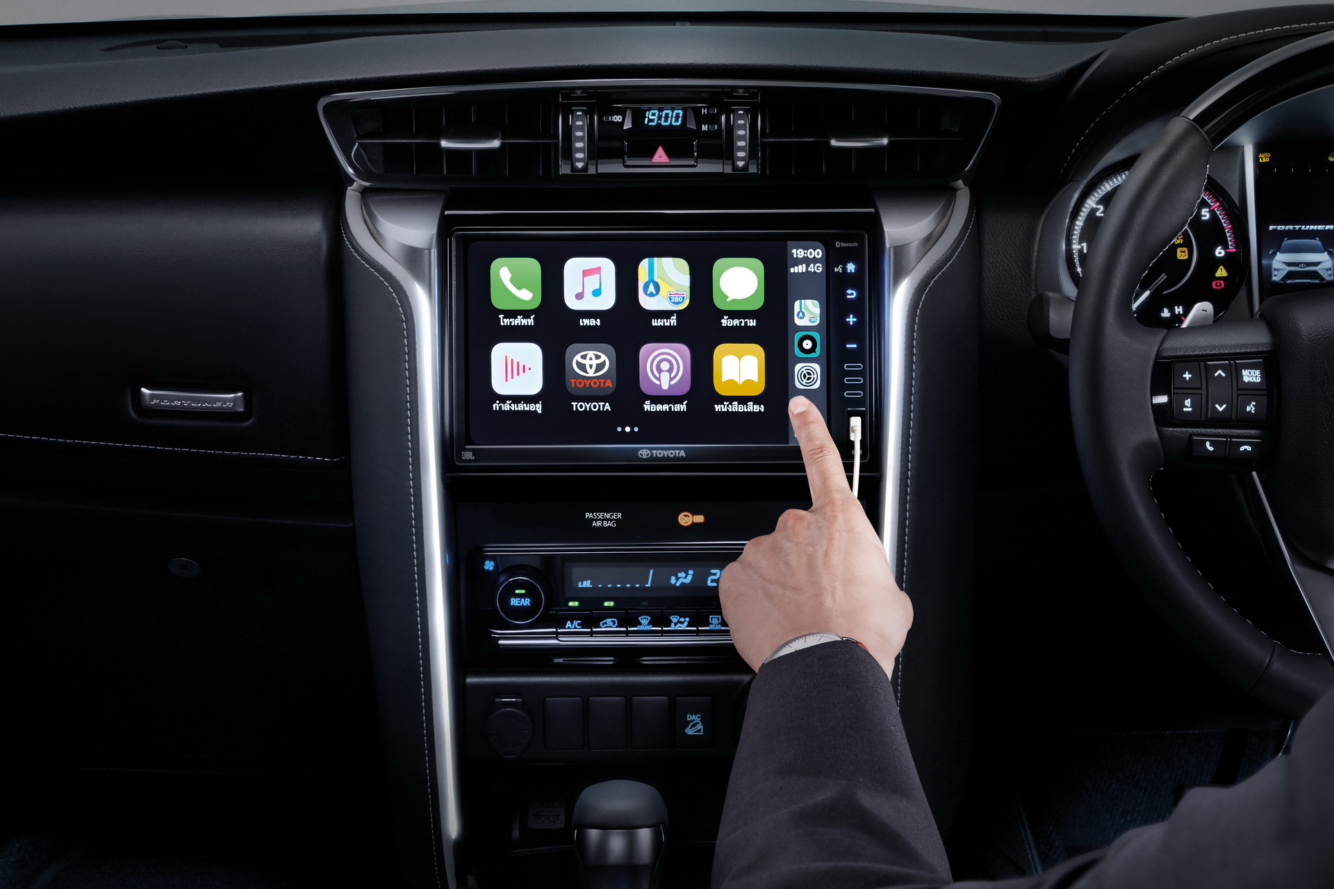 2021 Toyota Fortuner: Hilux’s 7-Seater SUV Sibling Gets A Facelift Too