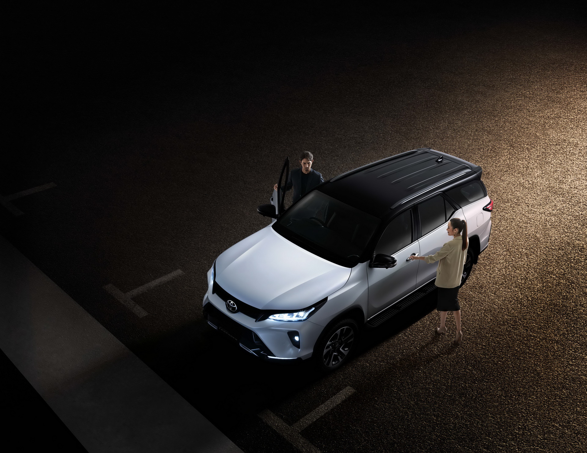 2021 Toyota Fortuner: Hilux’s 7-Seater SUV Sibling Gets A Facelift Too