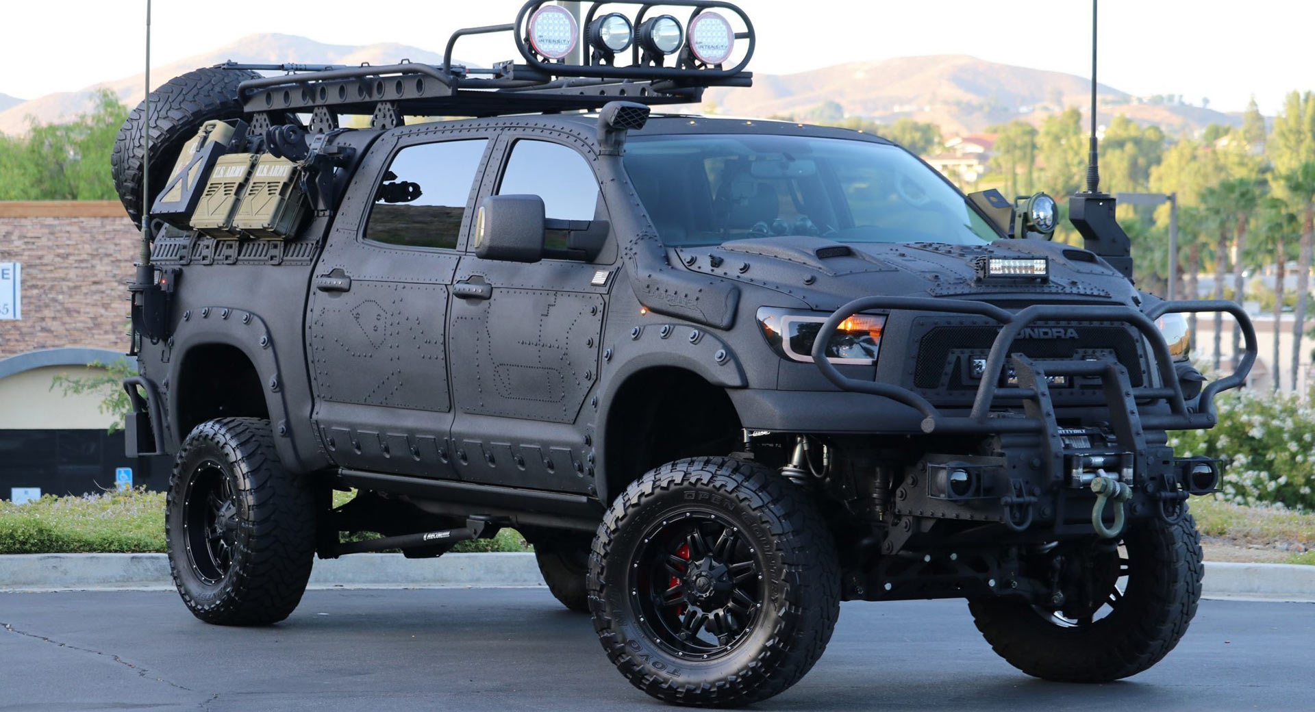652 Awesome Black toyota tundra lifted for Android Wallpaper