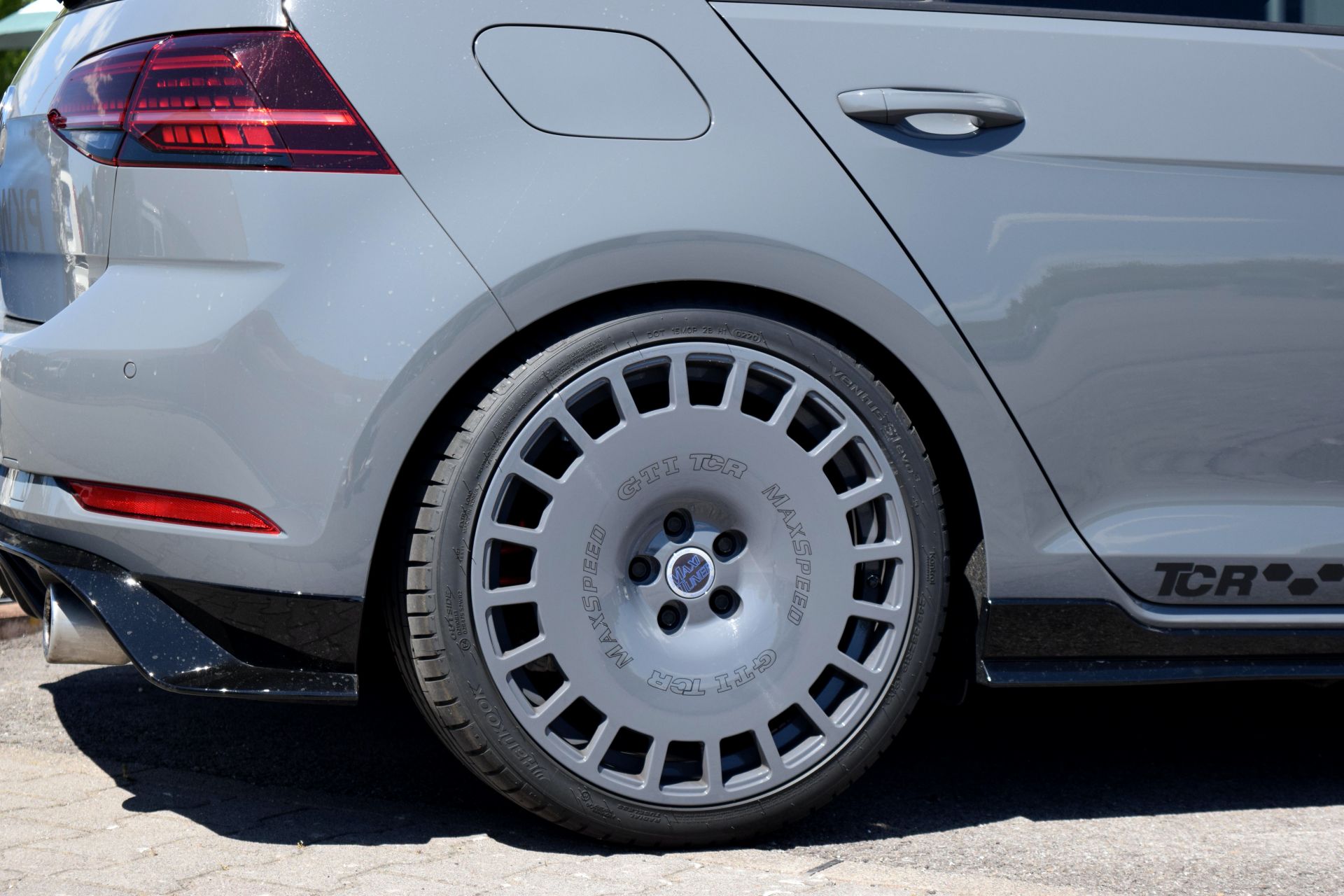 Mk7 VW Golf GTI TCR Tuned To 330 HP, But What About Those Wheels?