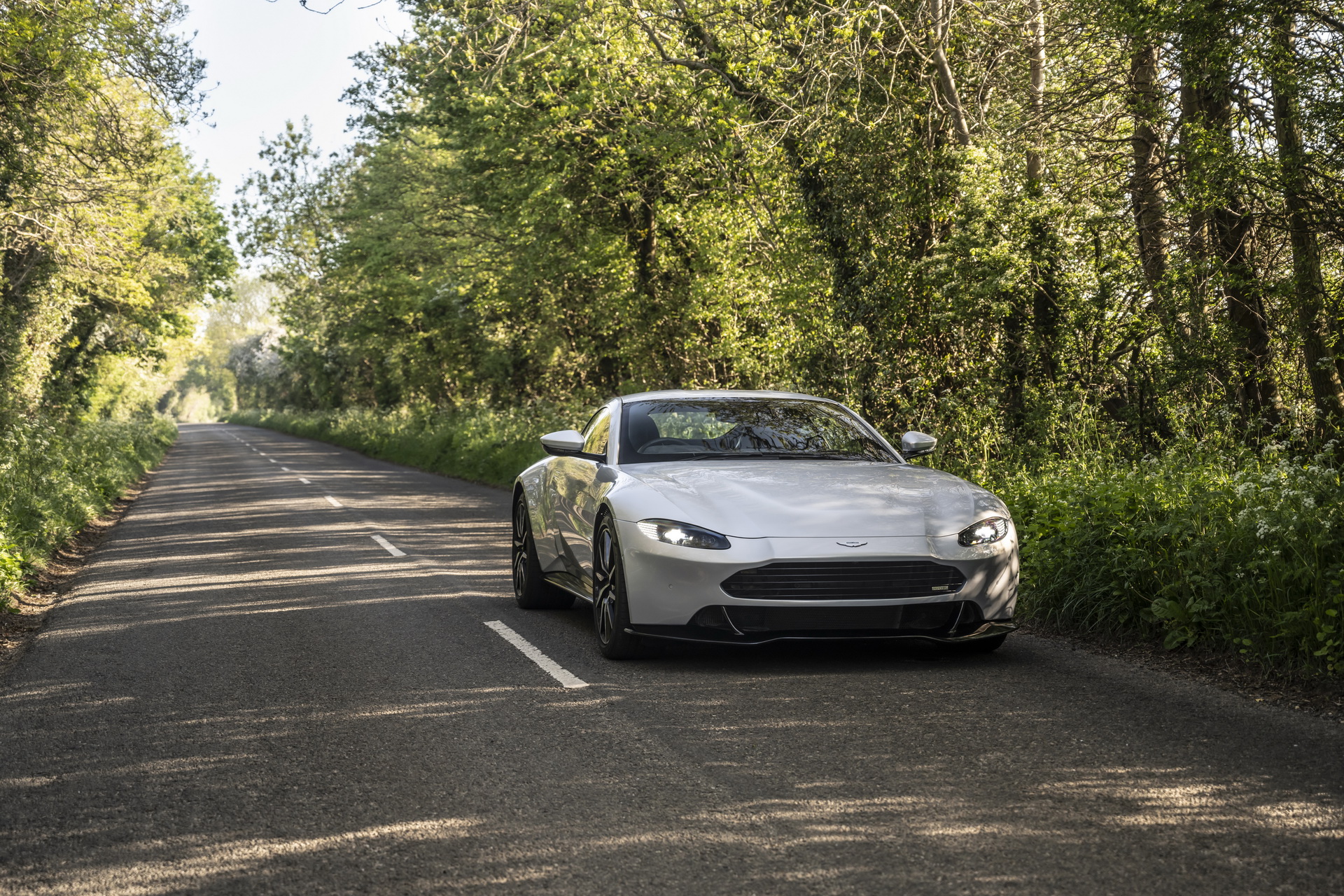 Aston Martin Vantage Gets A Nose Job From Revenant Automotive