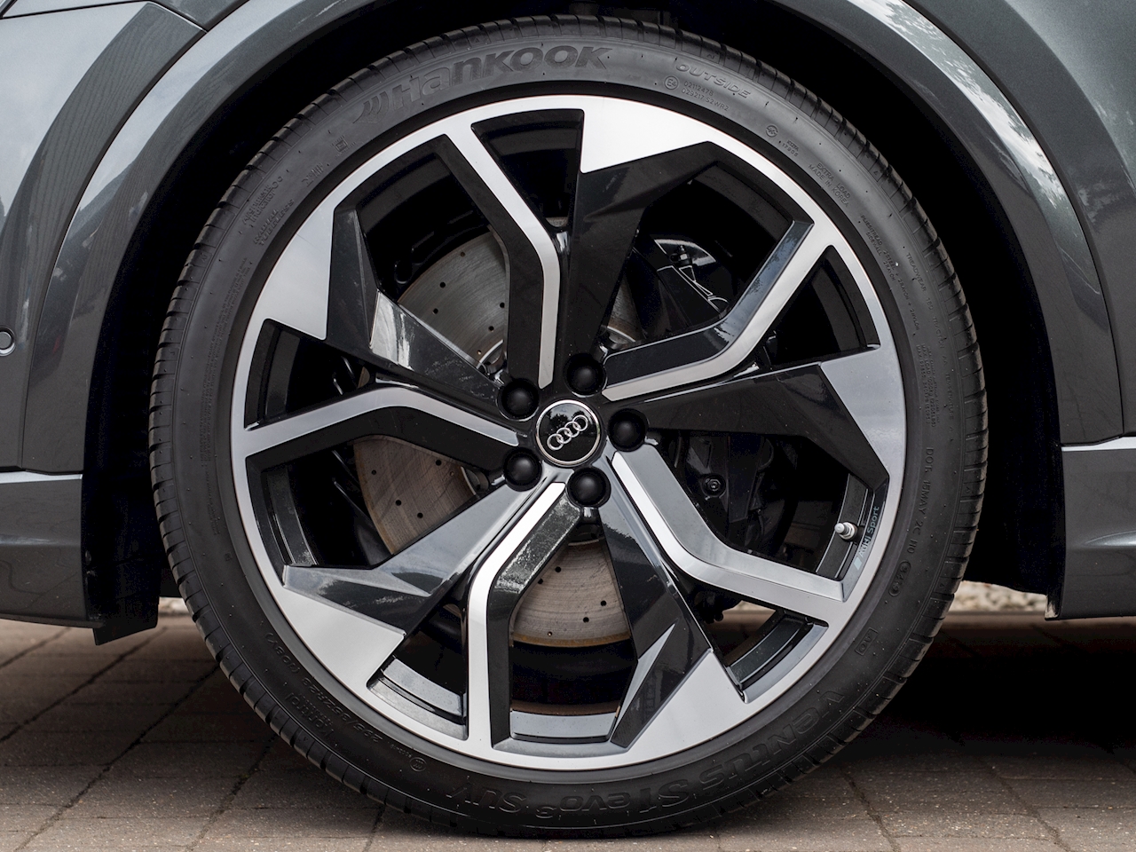 This Is What The Audi RS Q8 Looks Like With The Vorsprung Package