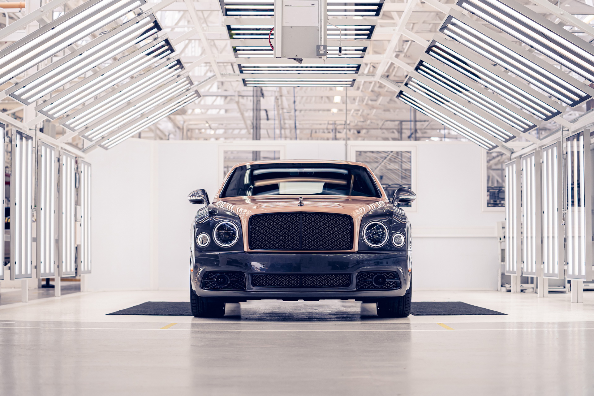 Bentley Mulsanne Bows Out With Bespoke 6.75 Edition Model
