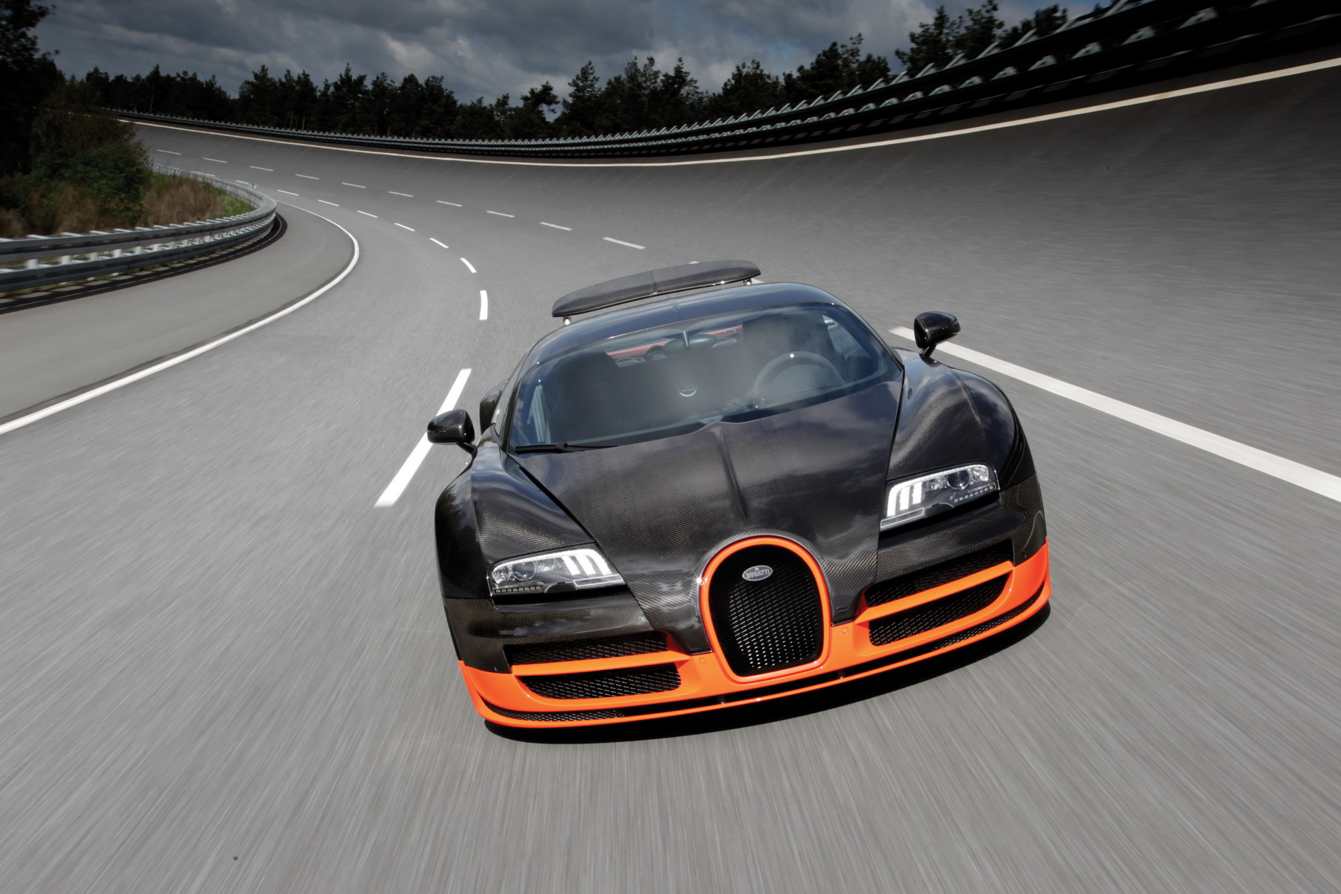 Bugatti Veyron Is 15 Years Old; Here’s A Look At Some Special Versions