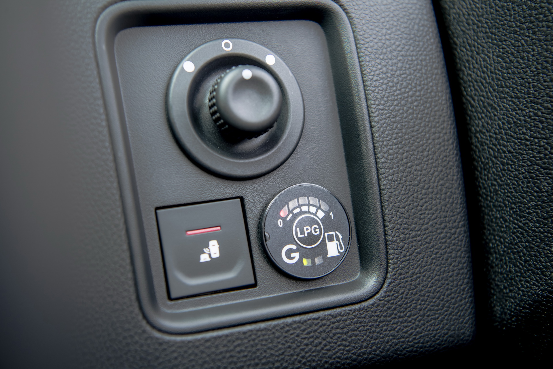 Dacia Becomes First Carmaker With Factory-Spec LPG Variants Across Entire Range