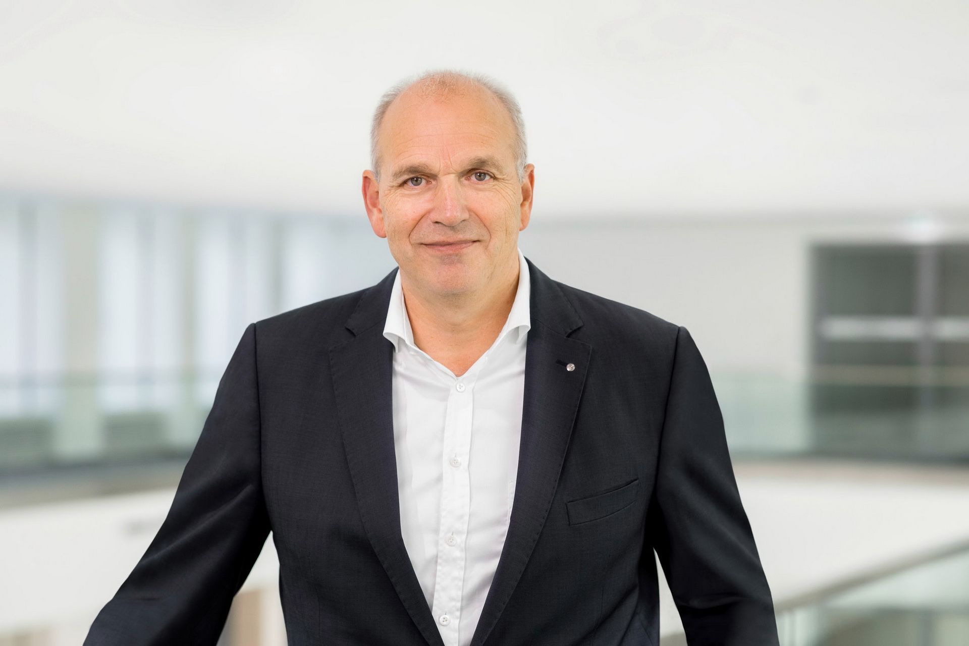 VW Apologizes Over Racist Golf Ad, Takes Measures To Prevent Such Things From Happening Again