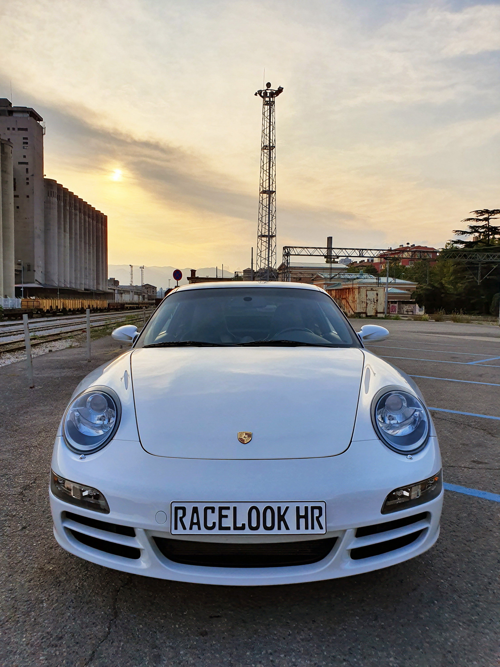 Do These OZ Rims Enhance The Looks Of The Porsche 997-Gen 911?