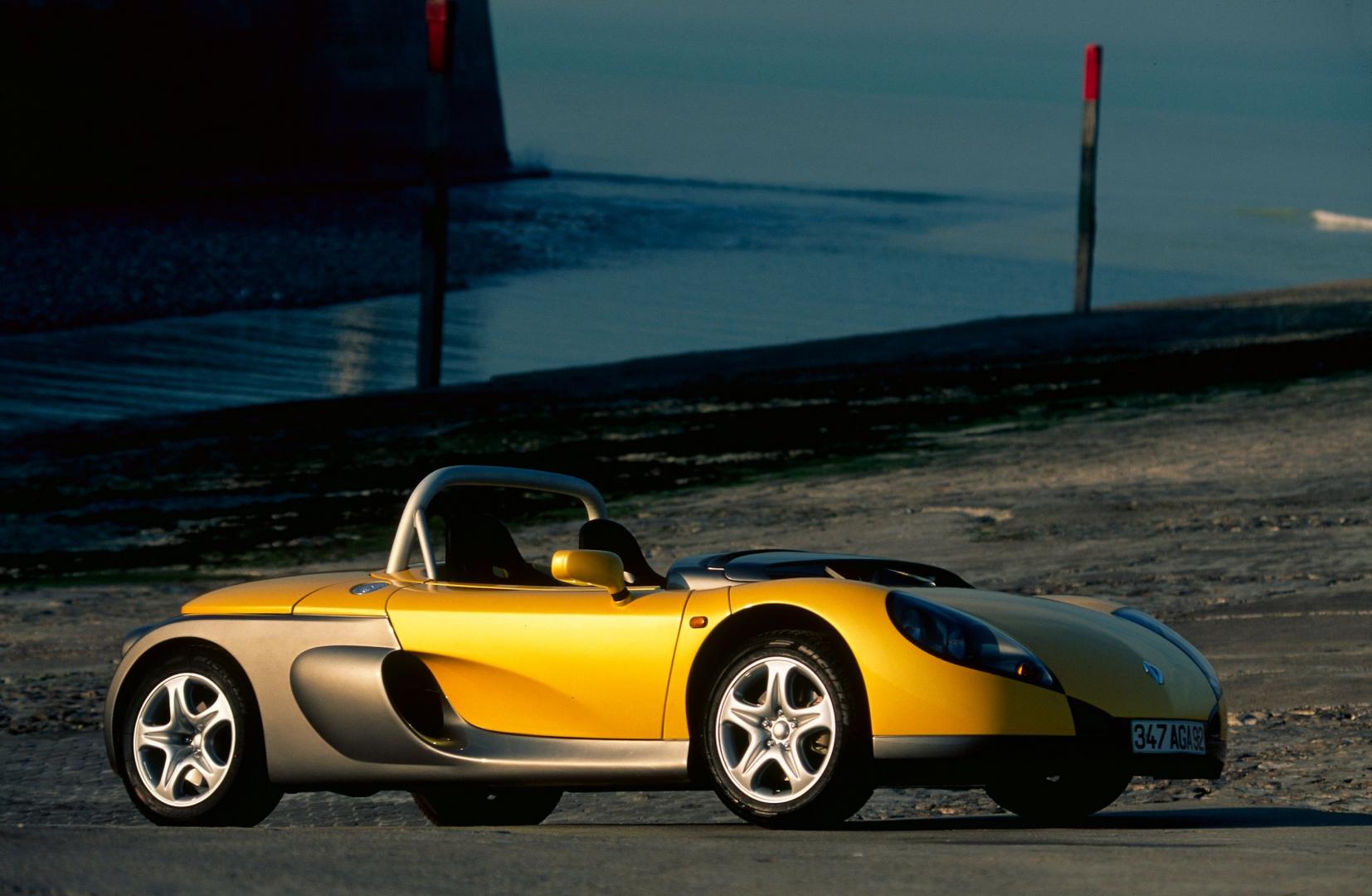A French Oddity: Renault Sport Spider Turns 25 Years Old