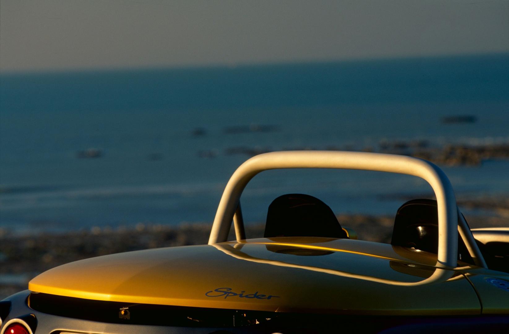 A French Oddity: Renault Sport Spider Turns 25 Years Old