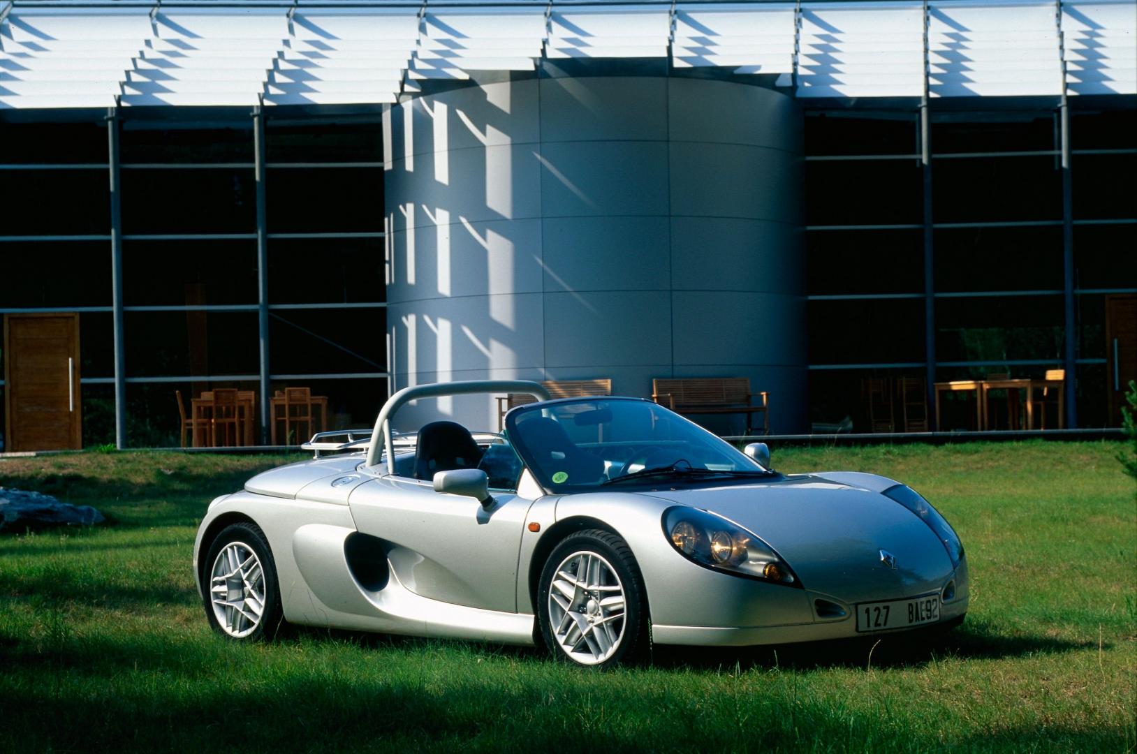 A French Oddity: Renault Sport Spider Turns 25 Years Old