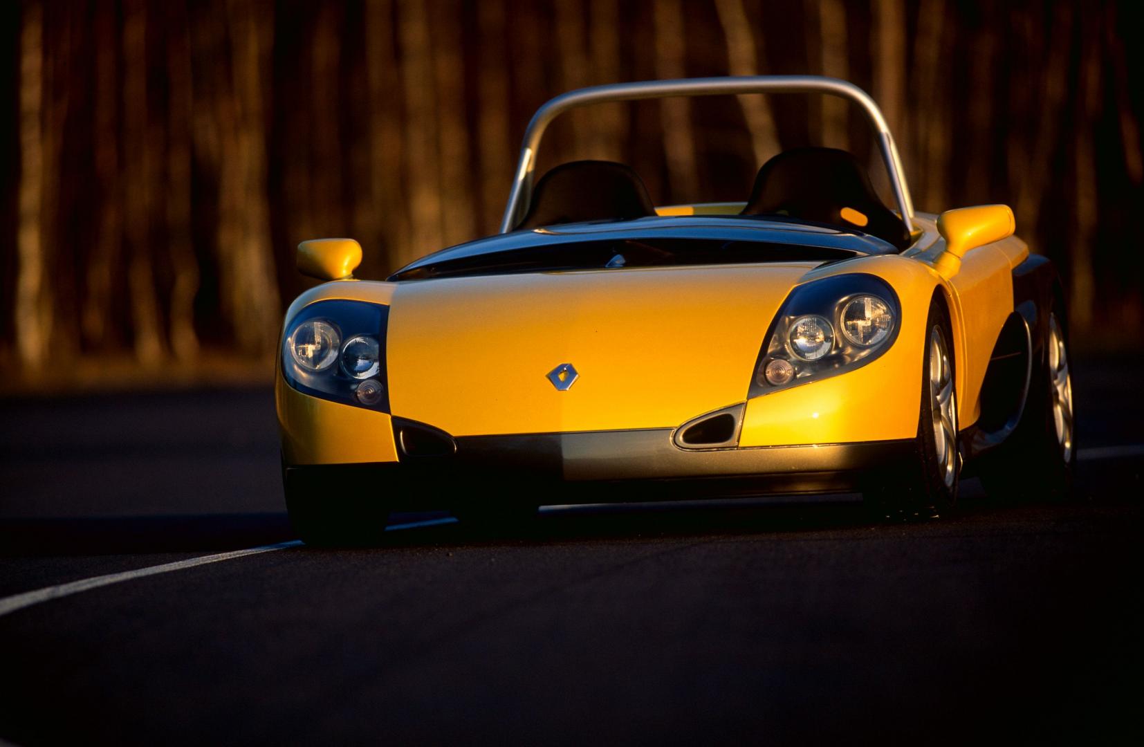 A French Oddity: Renault Sport Spider Turns 25 Years Old