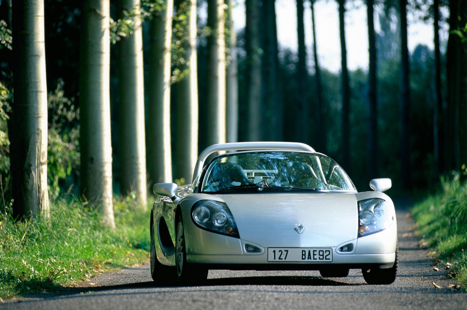 A French Oddity: Renault Sport Spider Turns 25 Years Old