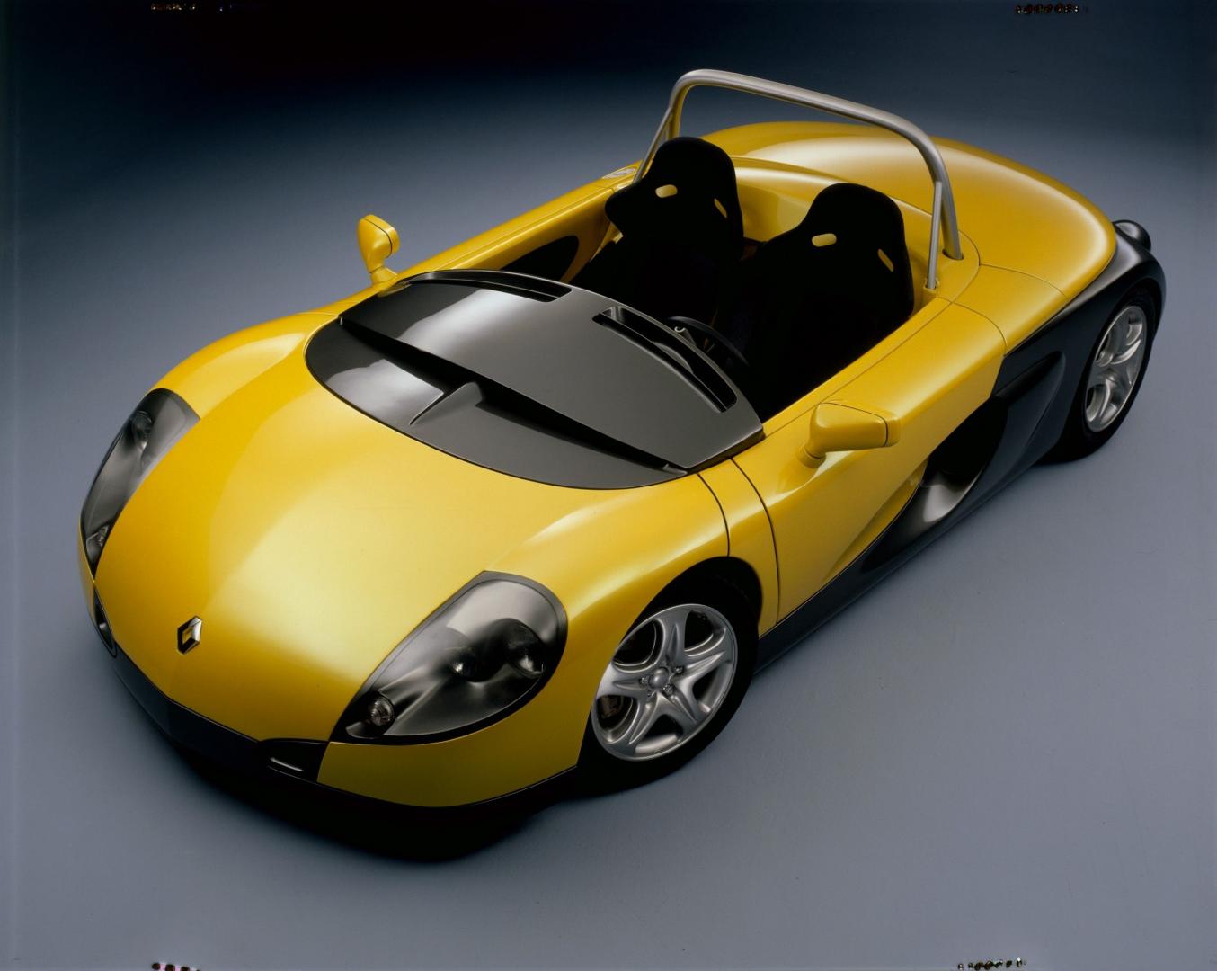 A French Oddity: Renault Sport Spider Turns 25 Years Old
