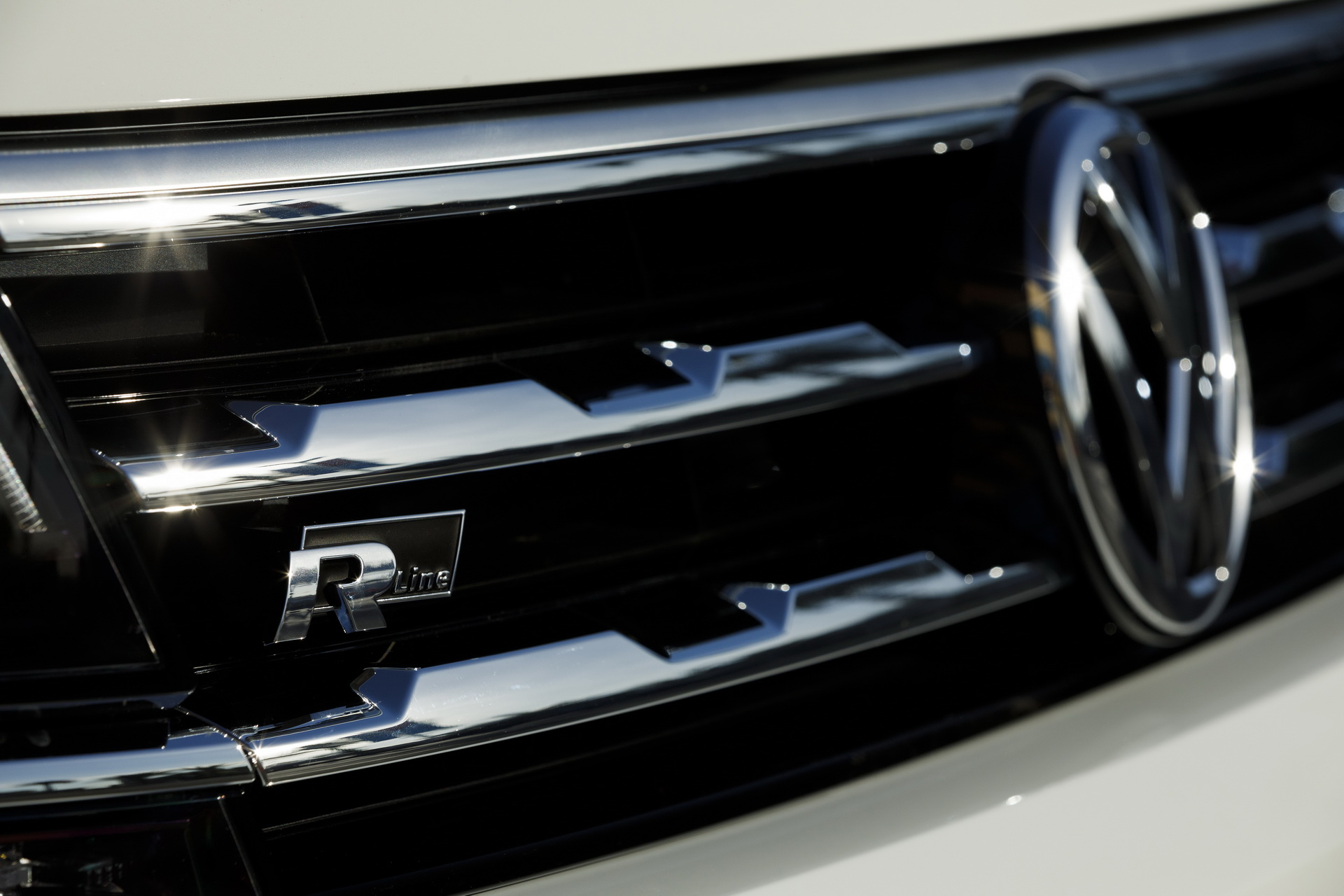 These Are The 5 Coolest Things About The Tiguan According To VW