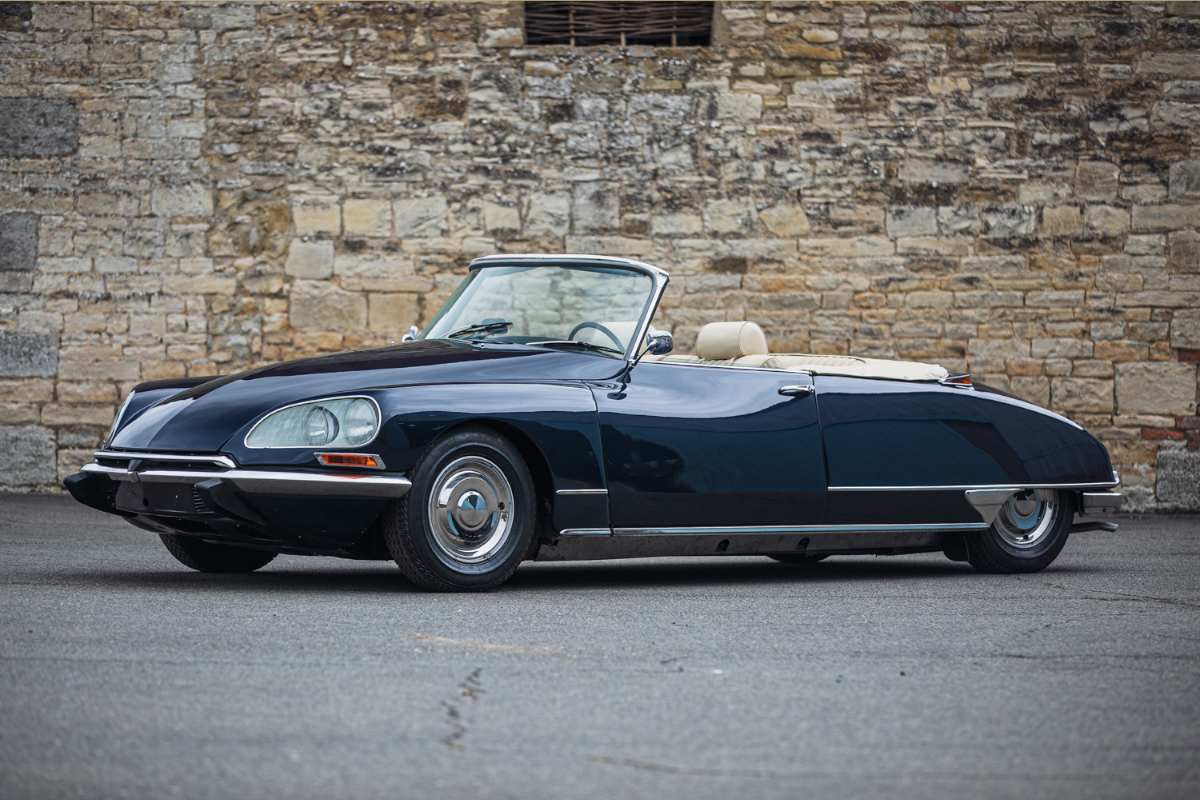 Is There Anything More Elegant Than A Classic Citroen DS21 Décapotable?