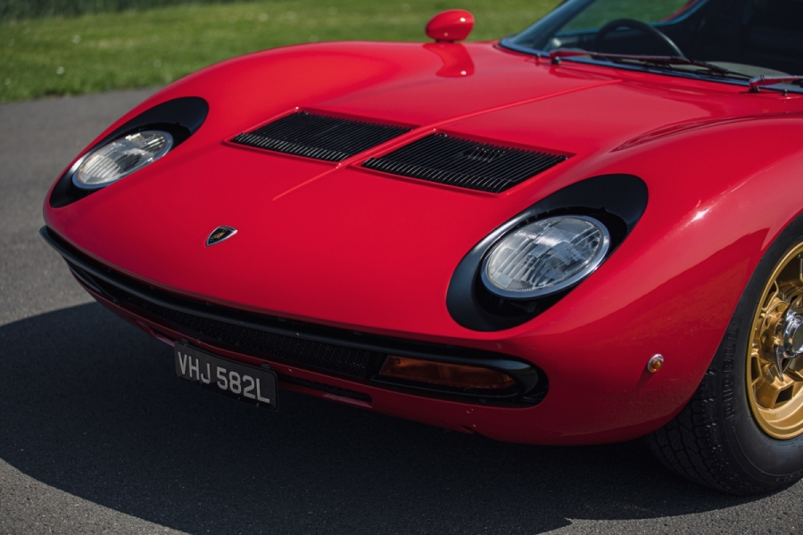 Restored 1972 Lamborghini Miura SV Should Go For A Small Fortune