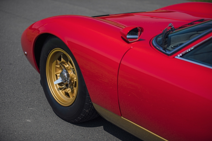 Restored 1972 Lamborghini Miura SV Should Go For A Small Fortune