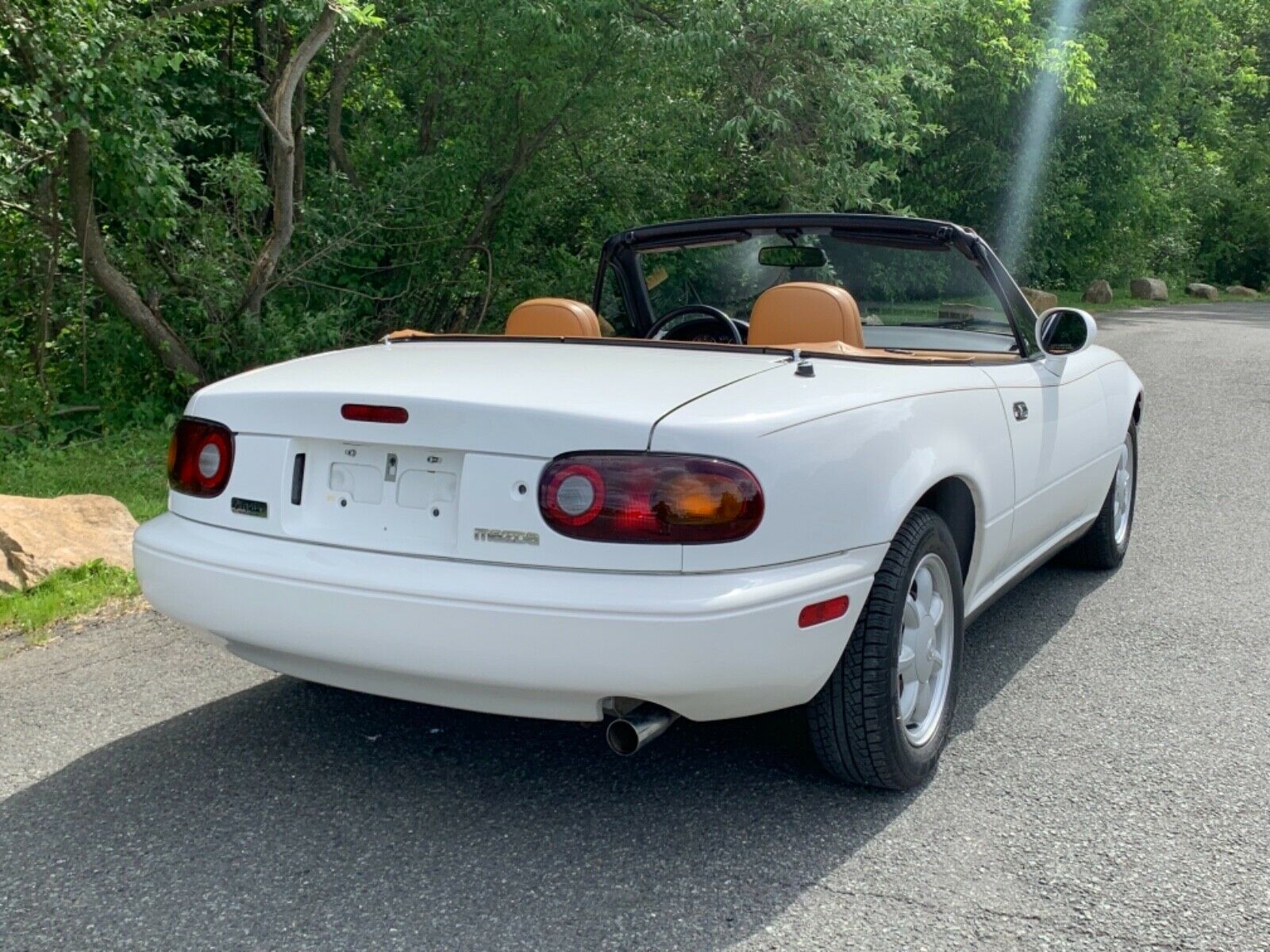 Hurry Up And Bid On This 15k Mile 1993 Mazda MX-5 Miata