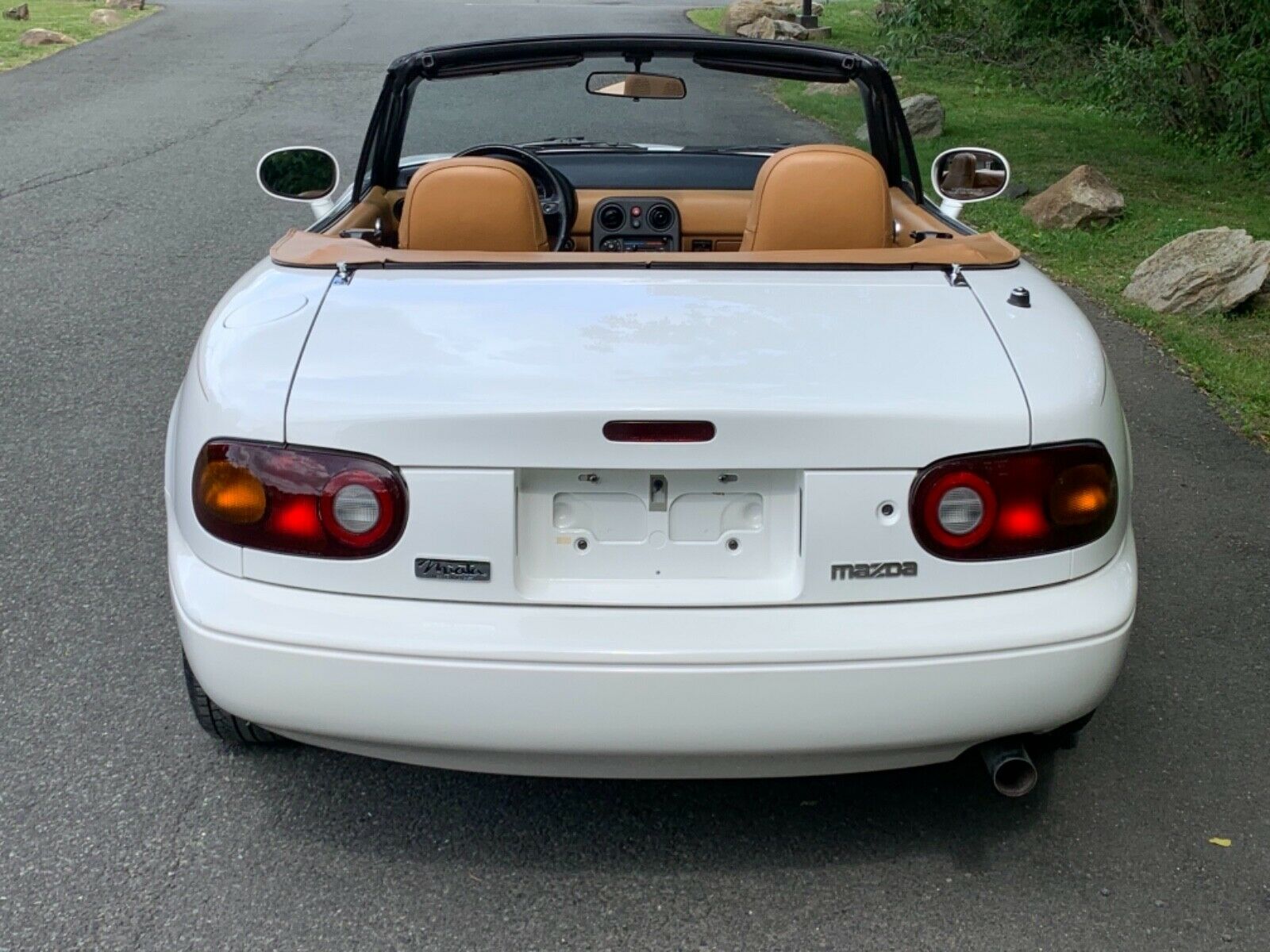 Hurry Up And Bid On This 15k Mile 1993 Mazda MX-5 Miata